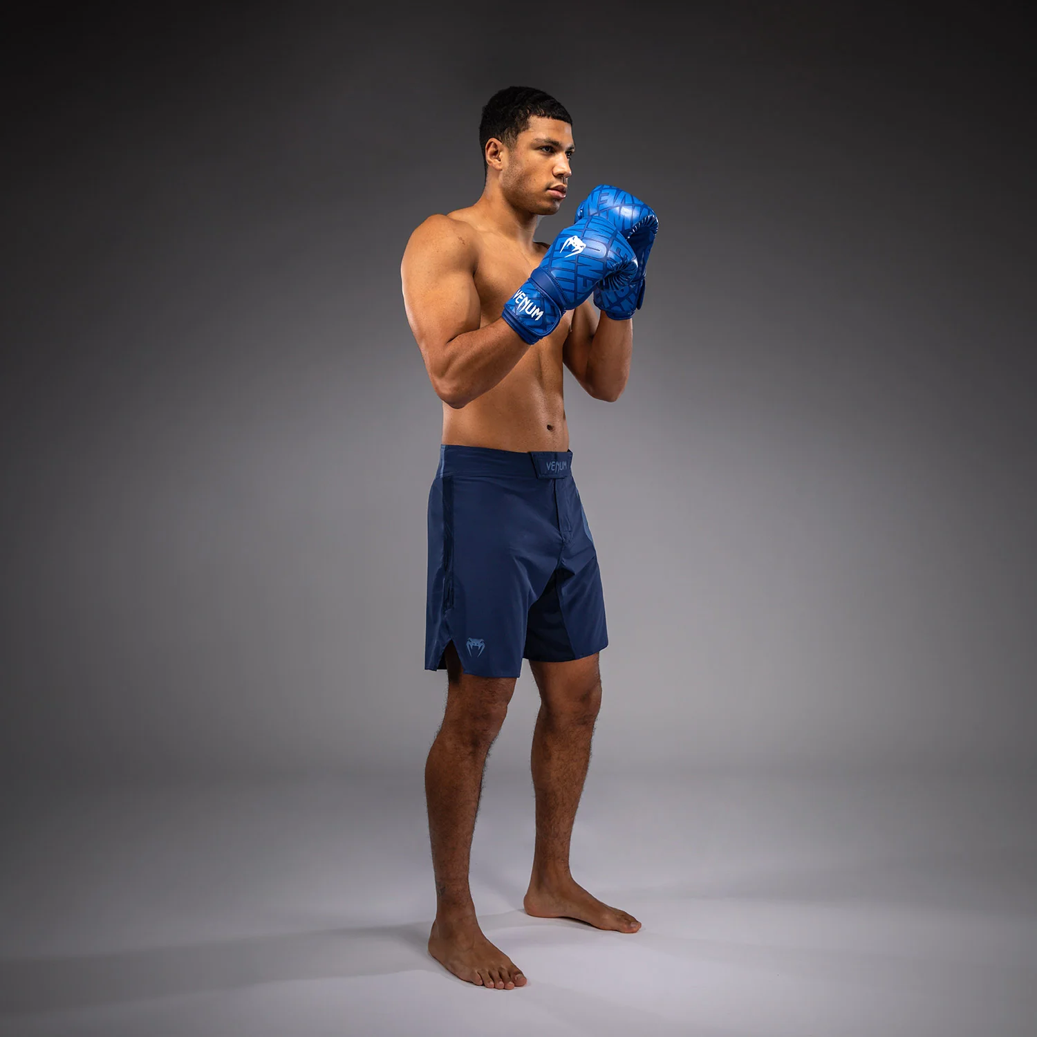 Venum Light 5.0 Fightshorts - Blue/Sky Blue - Image 6