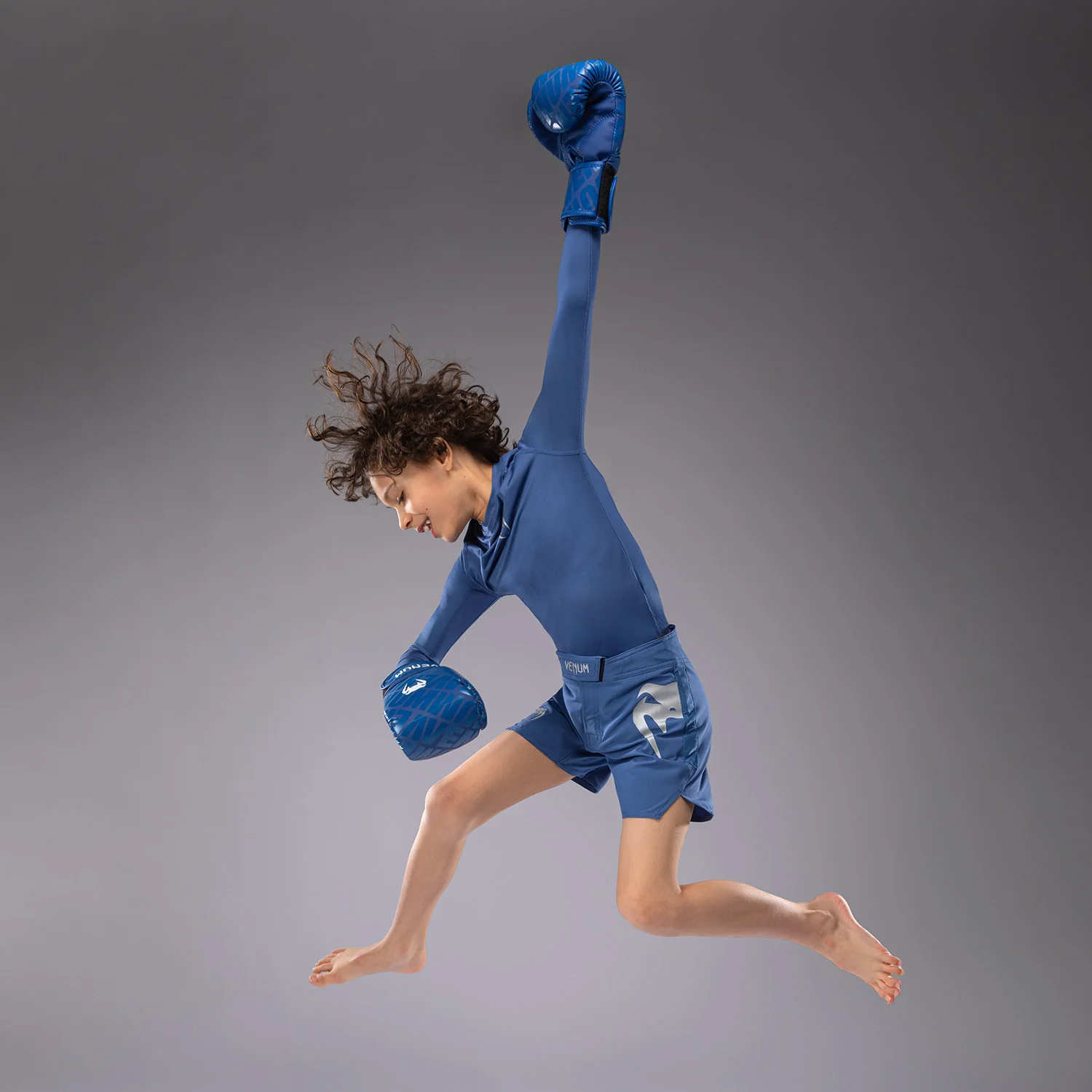 Venum Light Kids Fight Shorts - Royal Blue - Image 4
