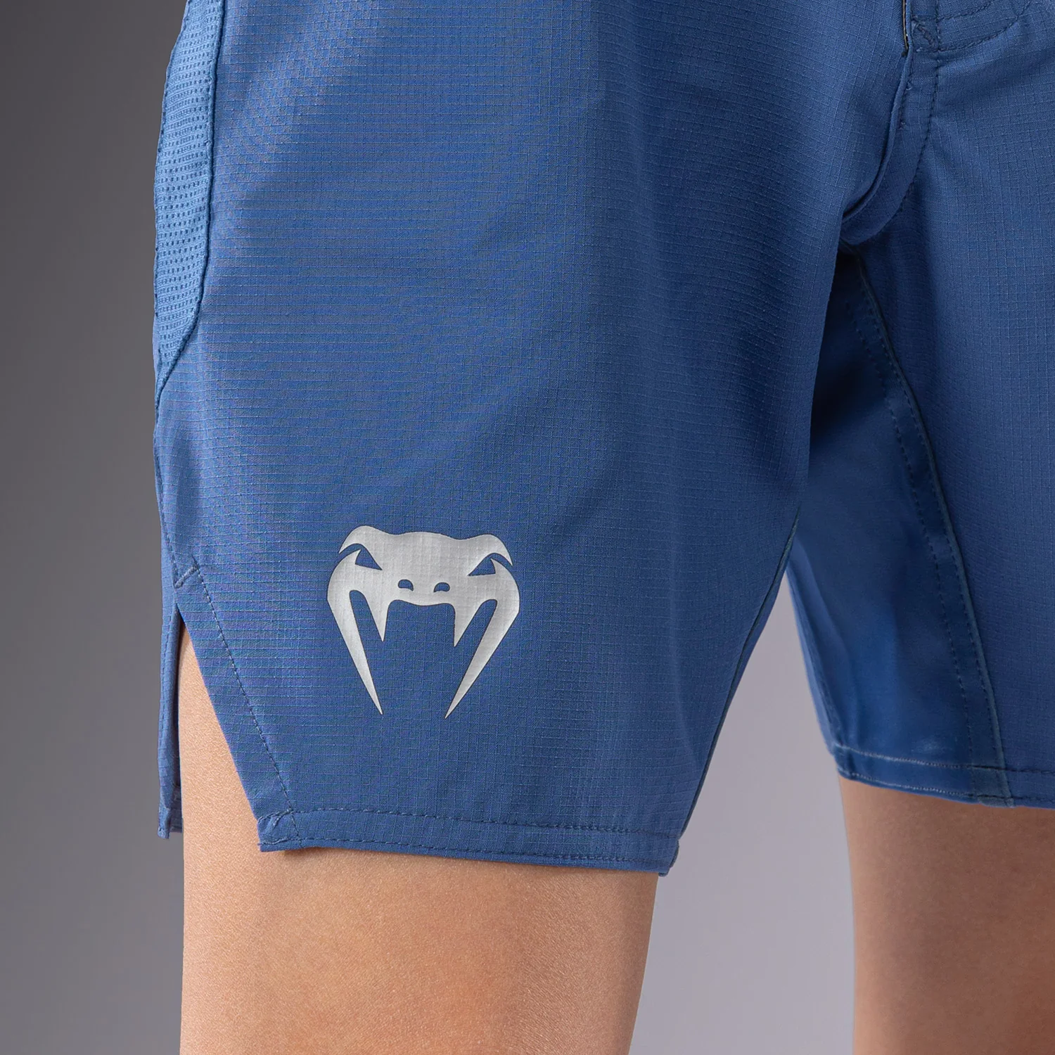 Venum Light Kids Fight Shorts - Royal Blue - Image 8