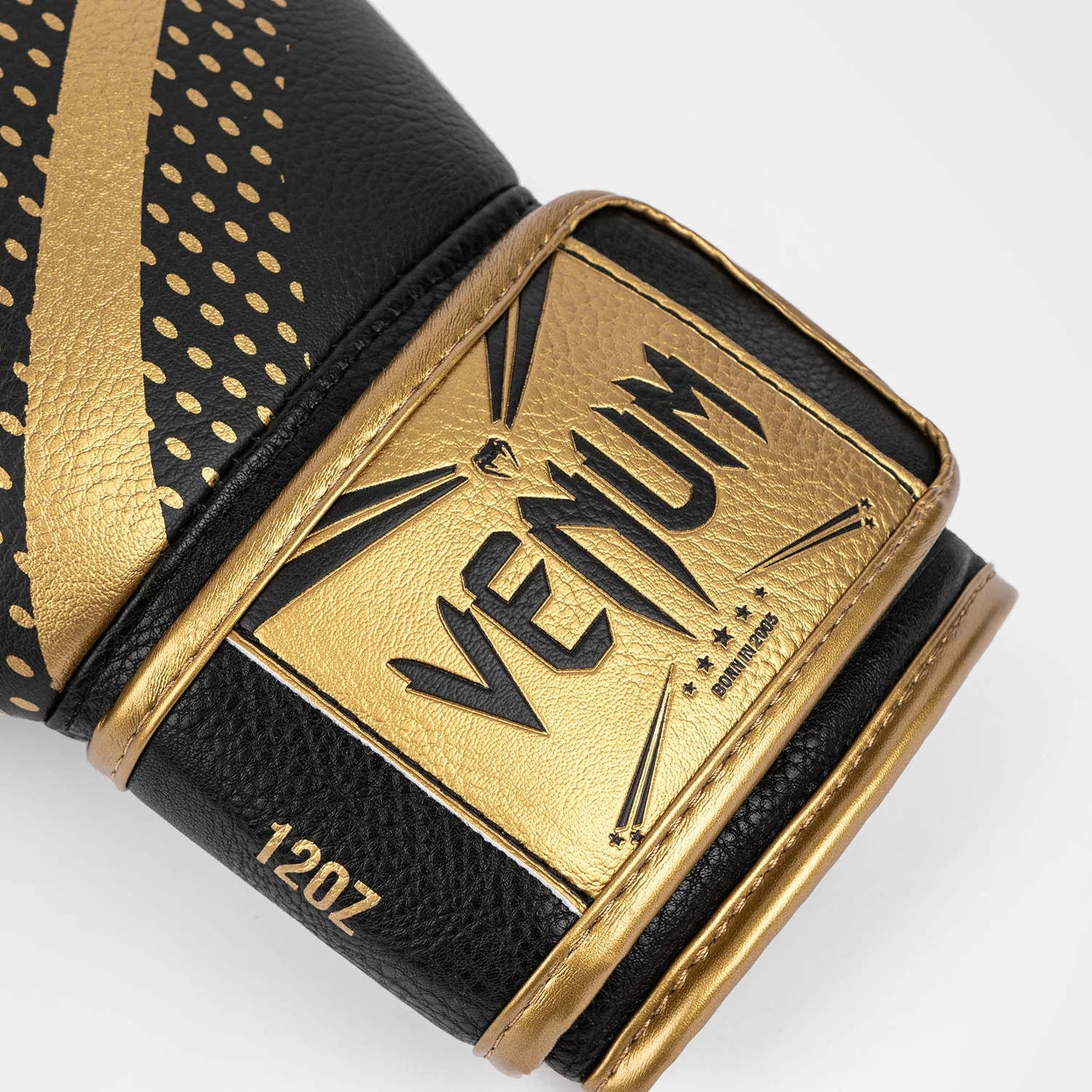 Venum Lightning Boxing Gloves - Gold/Black - Image 3