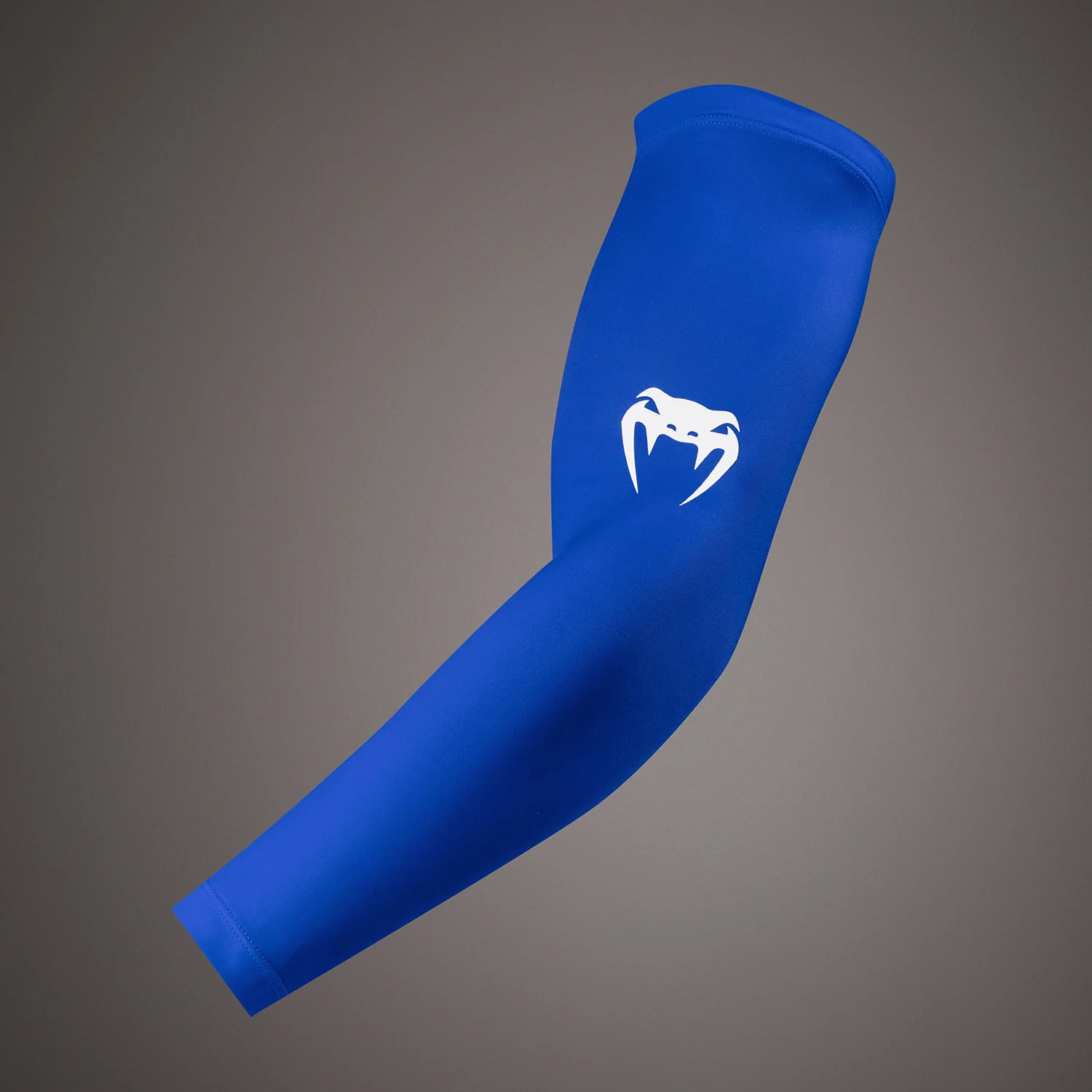 Venum Lineup Arm Sleeves - Royal Blue/White - Image 2