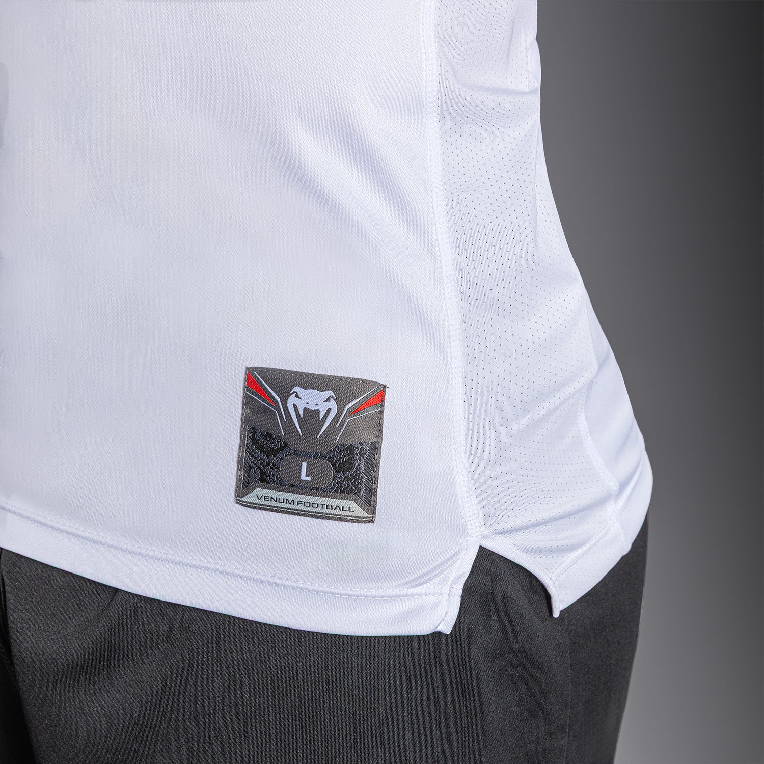 Venum Lineup Half Sleeve Compression Shirt - White/Black - Image 6