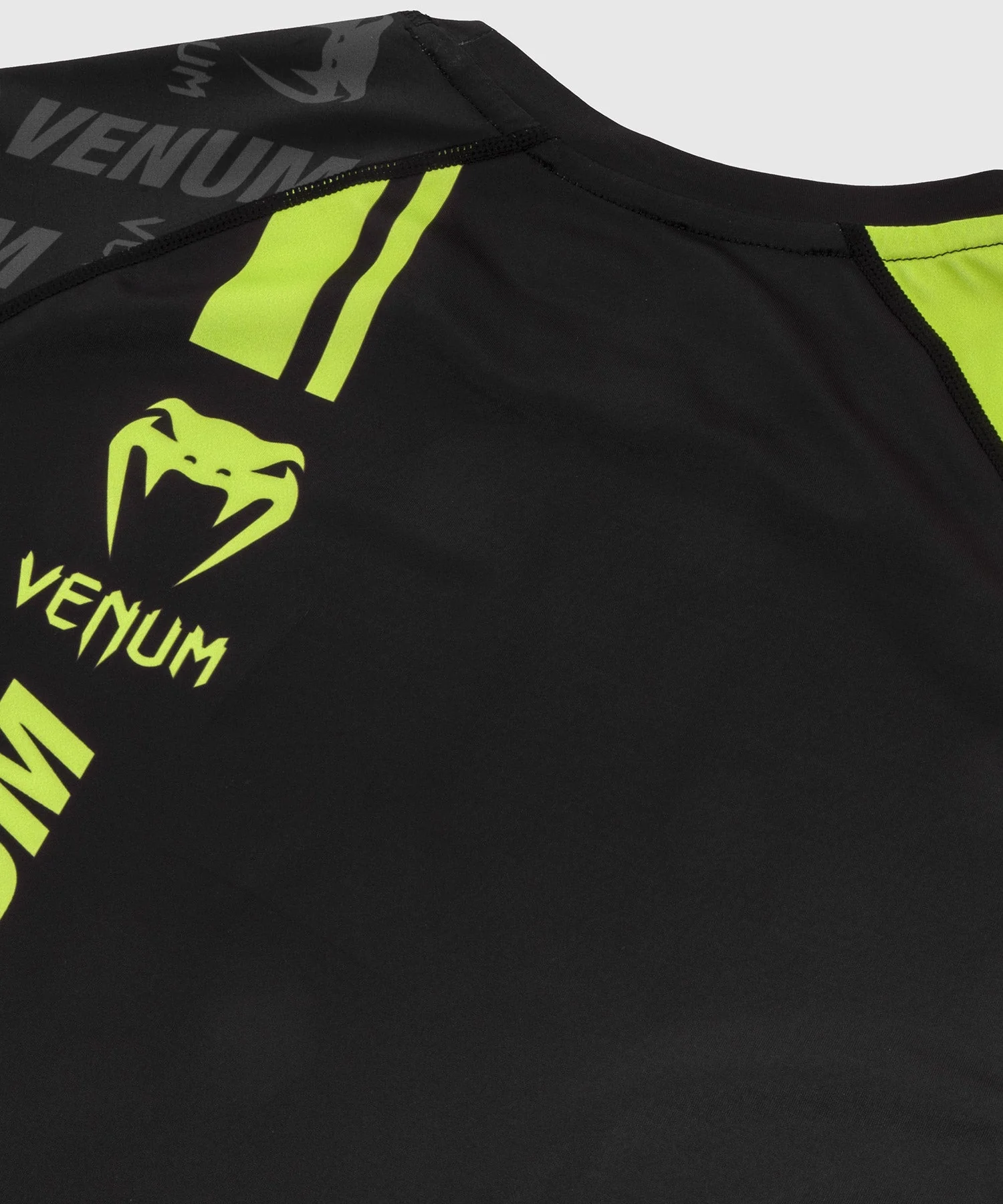 Venum Logos Rashguard - Short Sleeves - Black/Neo Yellow - Image 7