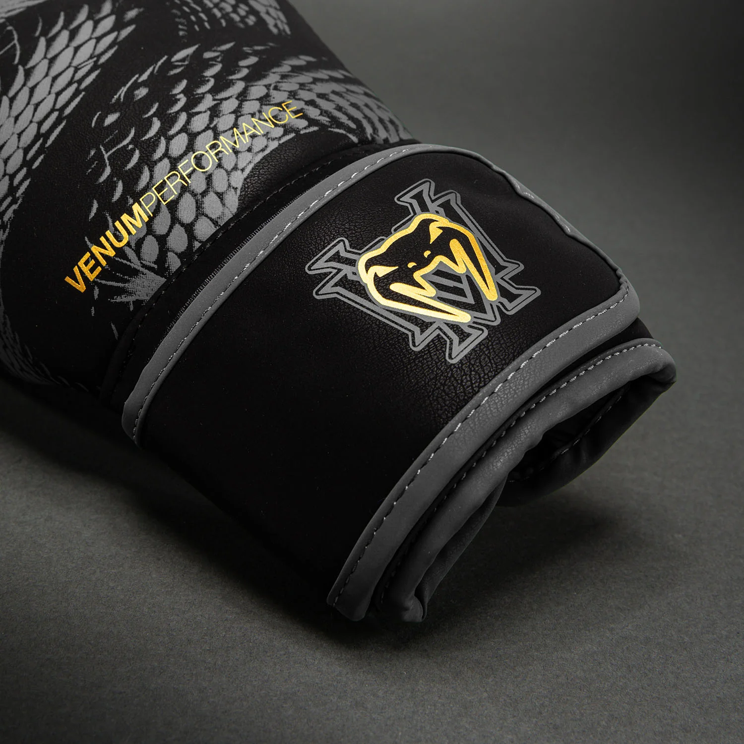 Venum Matupa Boxing Gloves - Black/Grey/Gold - Image 4