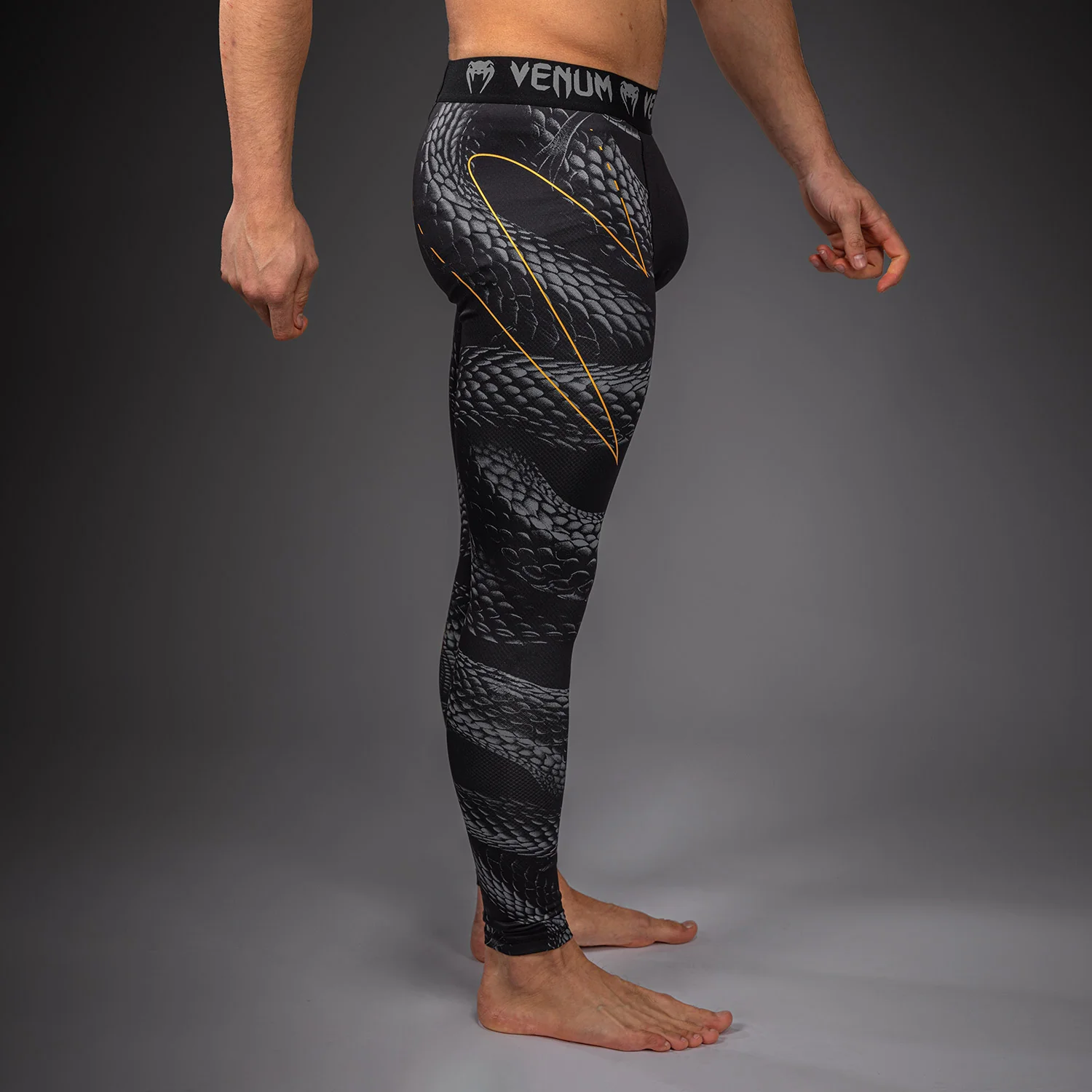 Venum Matupa Spats - Black/Grey/Gold - Image 3