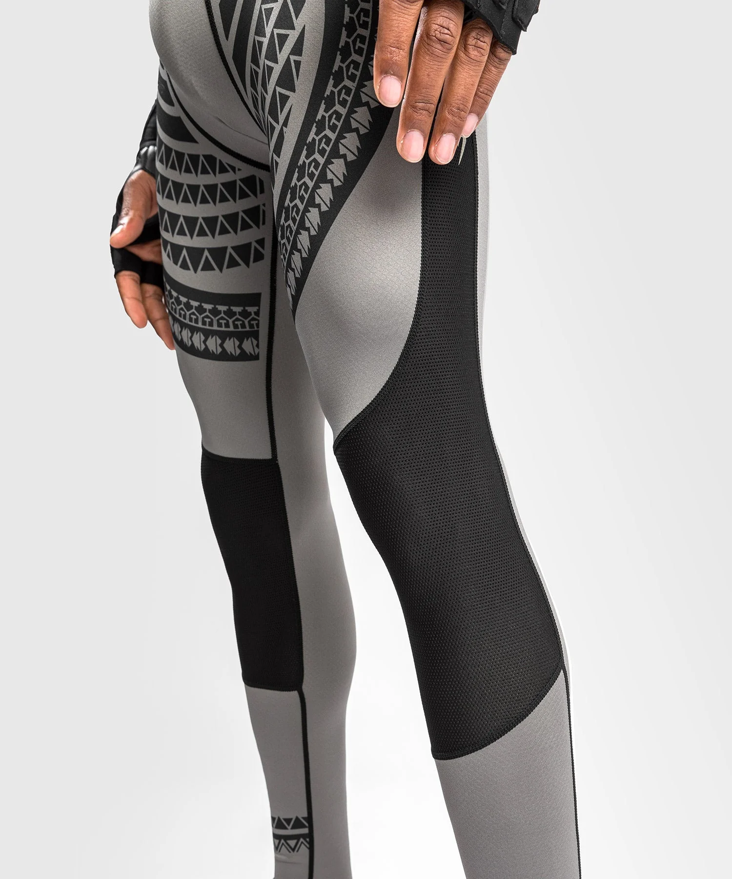 Venum Nakahi Spats - Grey - Image 5