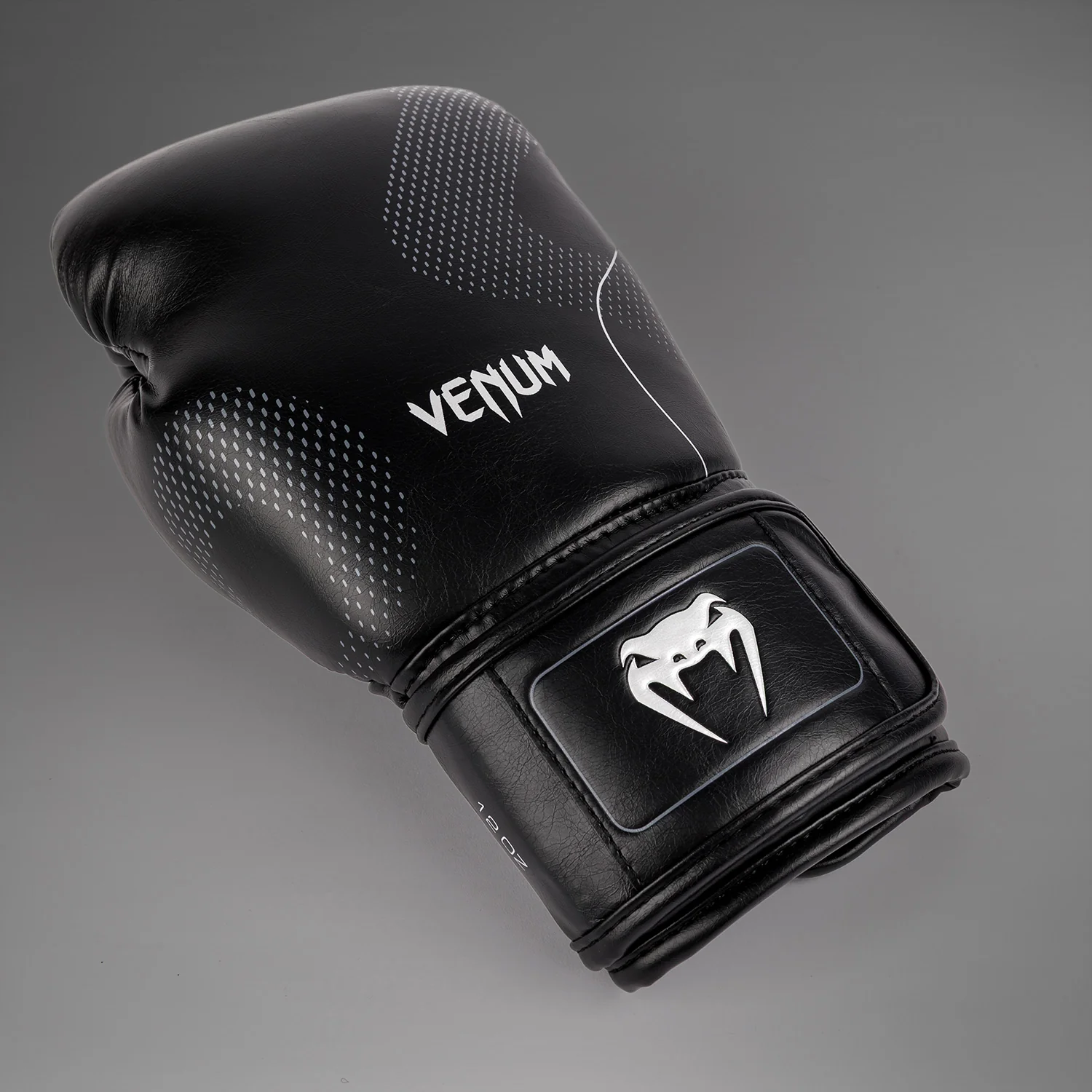 Venum Nexus Boxing Gloves - Black/Silver - Image 3