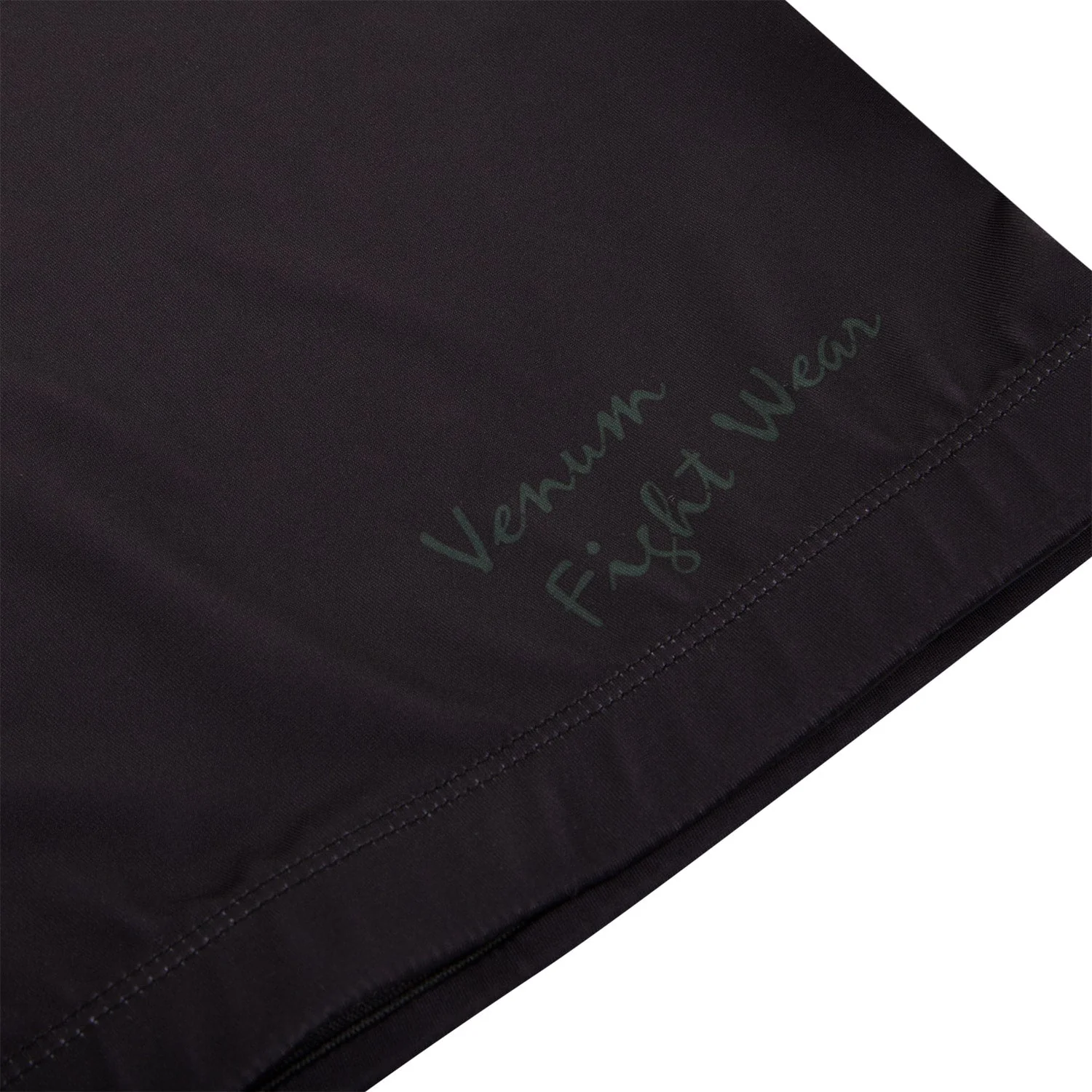 Venum Original Giant Rashguard - Long Sleeves - Black/Forest Camo - Image 8