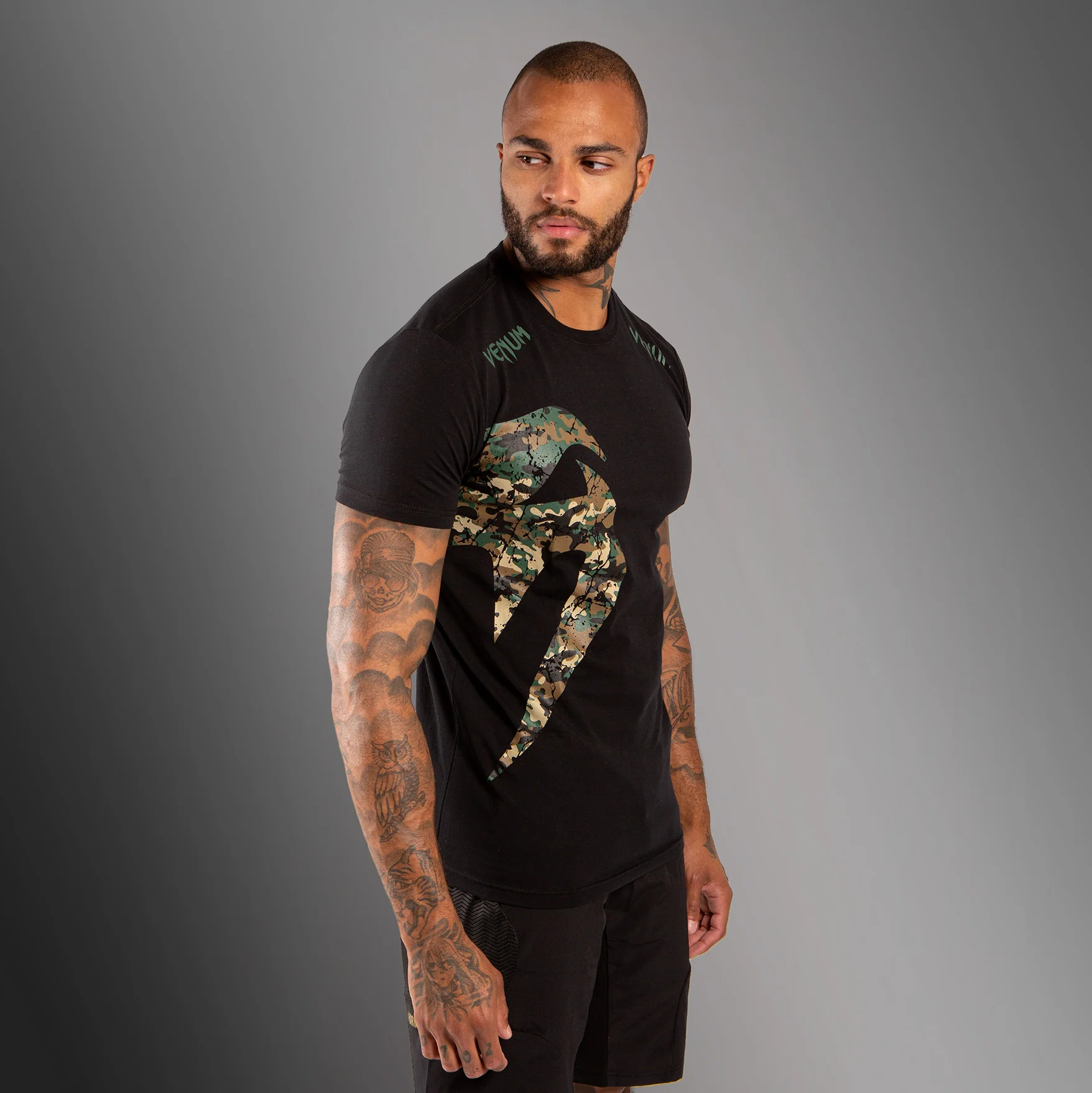 Venum Original Giant T-Shirt - Black/Forest-Camo - Image 4