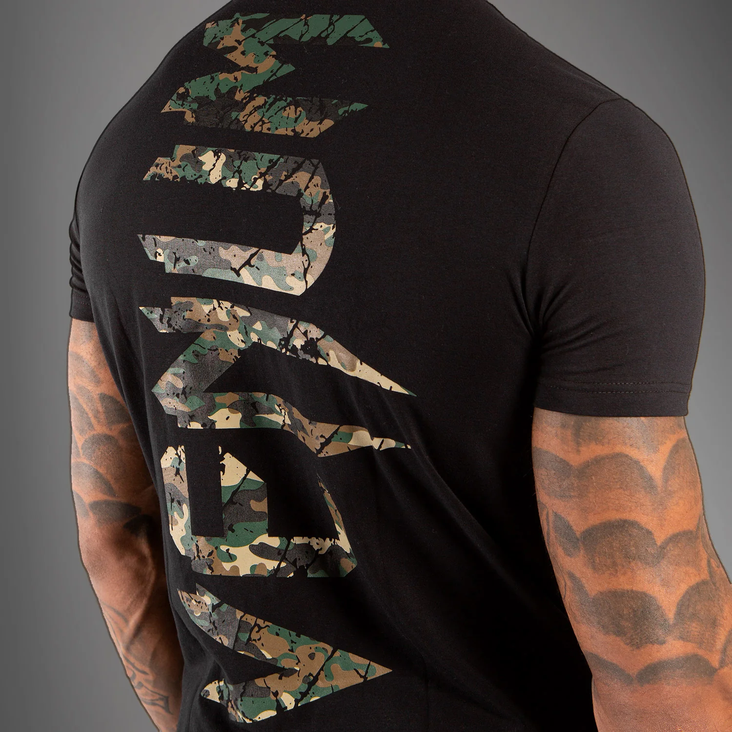Venum Original Giant T-Shirt - Black/Forest-Camo - Image 6
