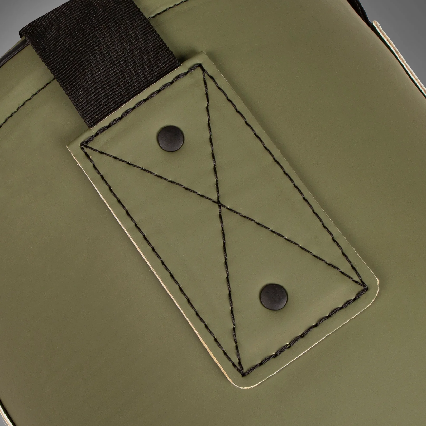 Venum Origins Punching Bag - Khaki/Black (ceiling mount included) - Image 4