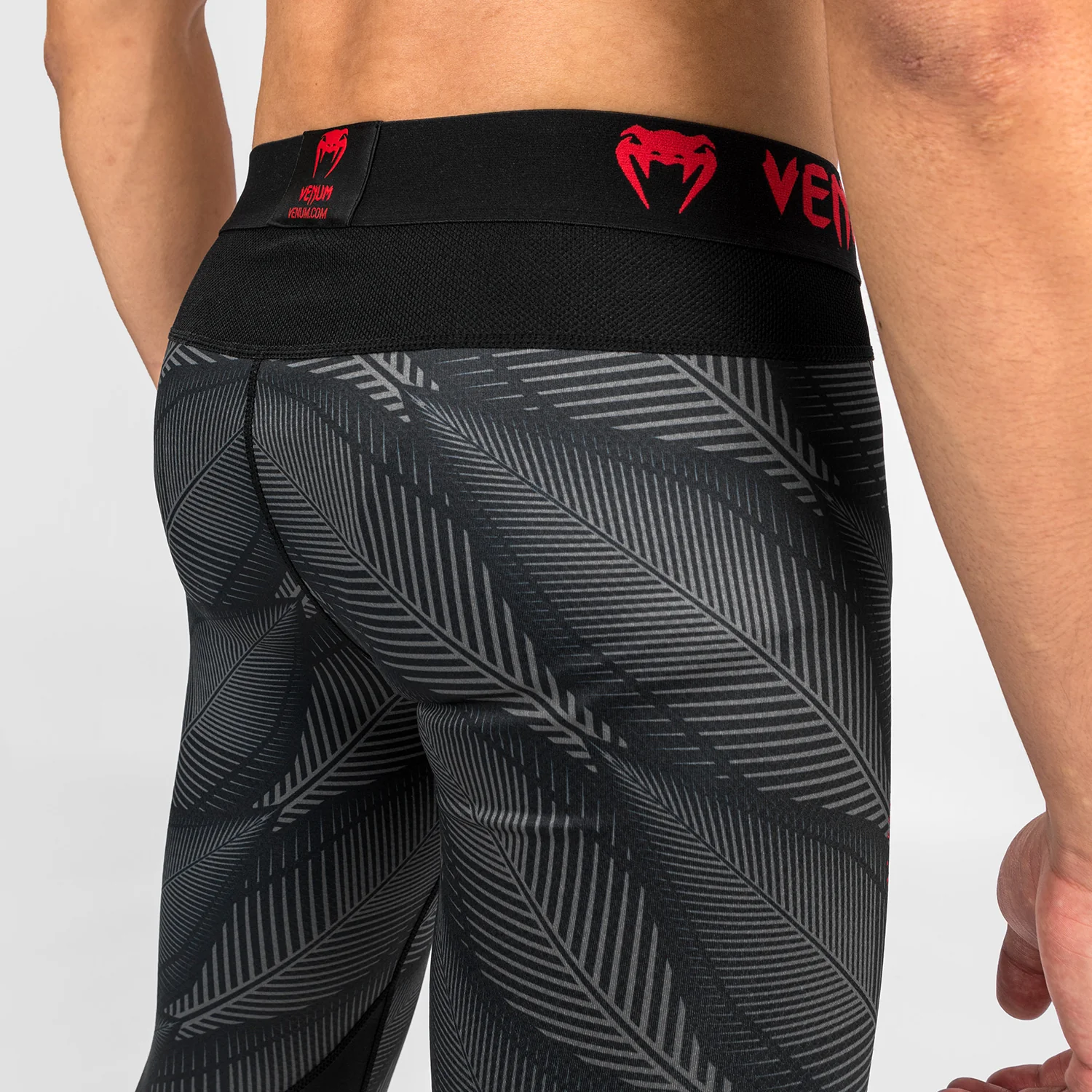 Venum Phantom Spats - Black/Red - Image 6