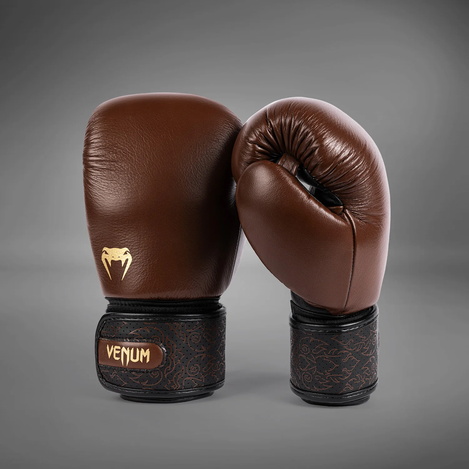 Venum Power 2.0 Boxing Gloves - Chocolate Brown - Image 3