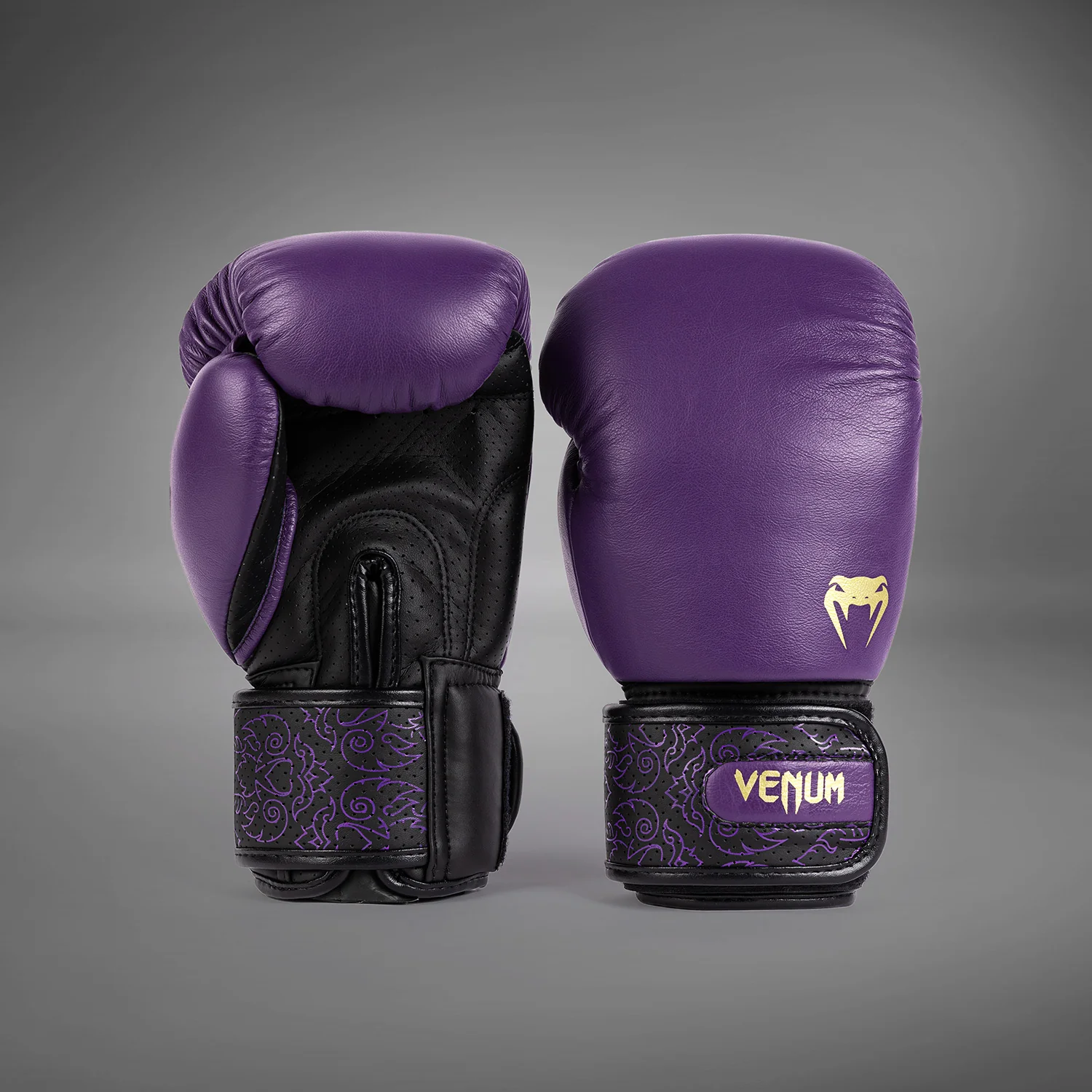 Venum Power 2.0 Boxing Gloves - Dark Plum - Image 2