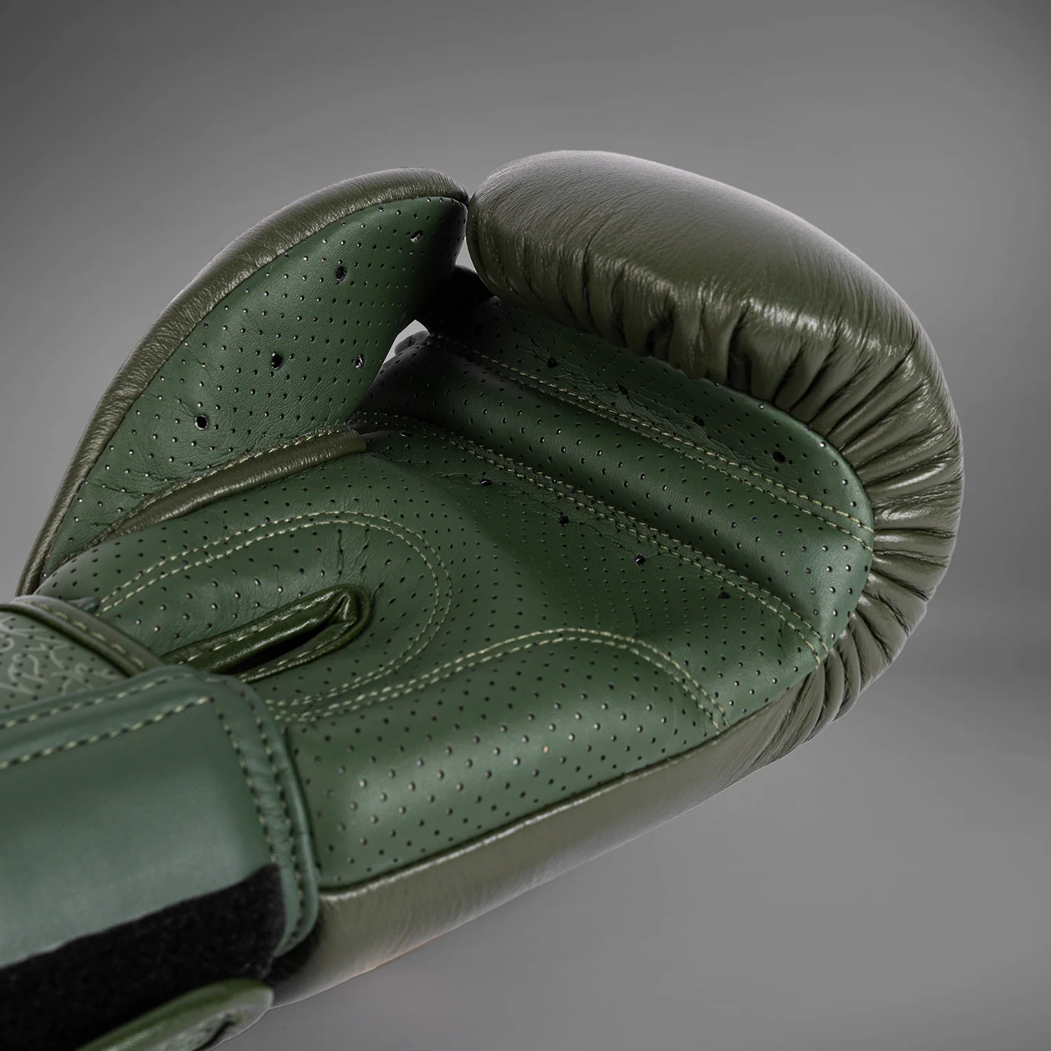 Venum Power 2.0 Boxing Gloves - Deep Forest Green - Image 6