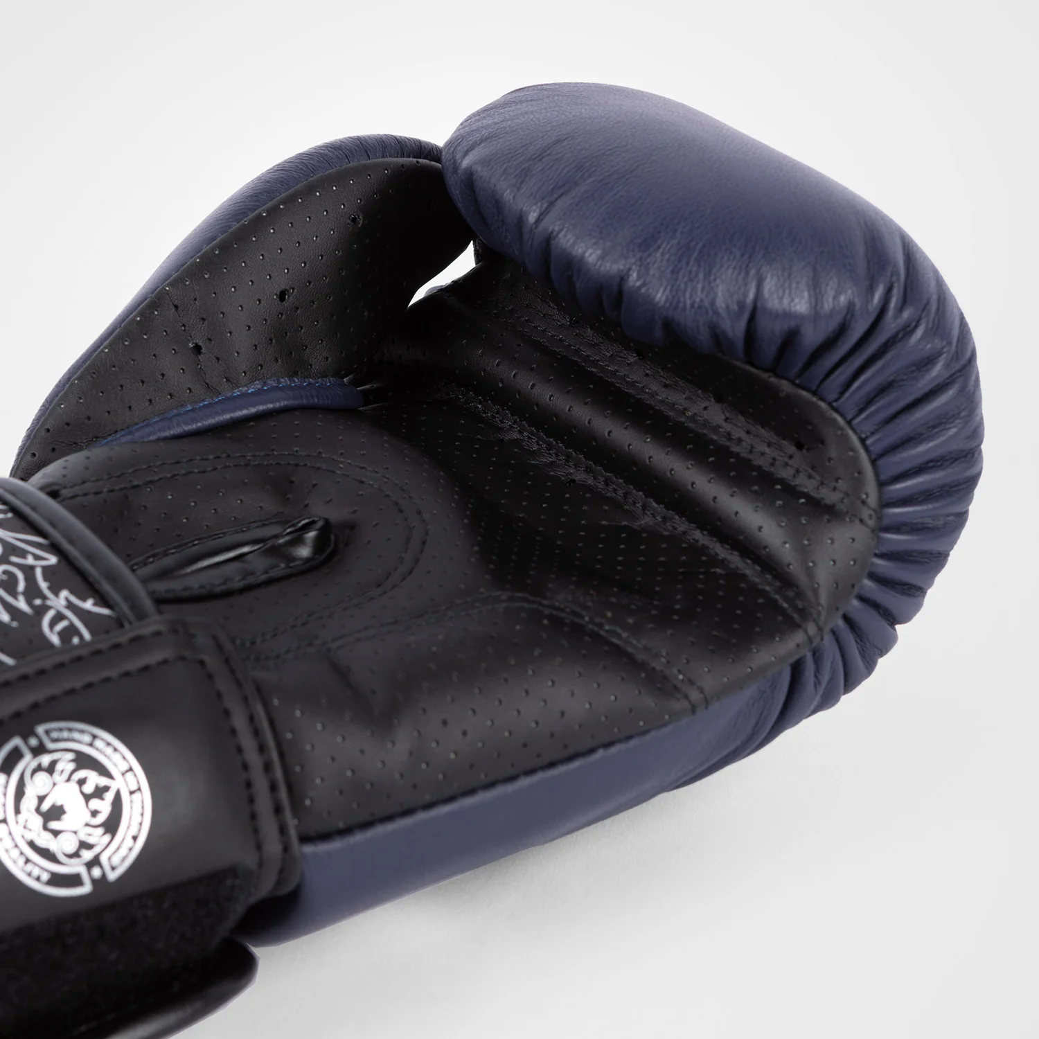 Venum Power 2.0 Boxing Gloves - Navy Blue/Black - Image 6