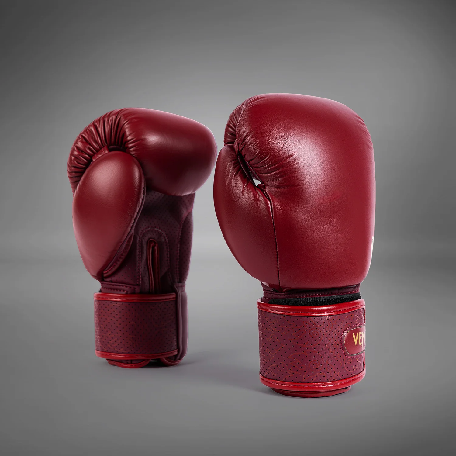 Venum Power 2.0 Boxing Gloves - Wine Liees