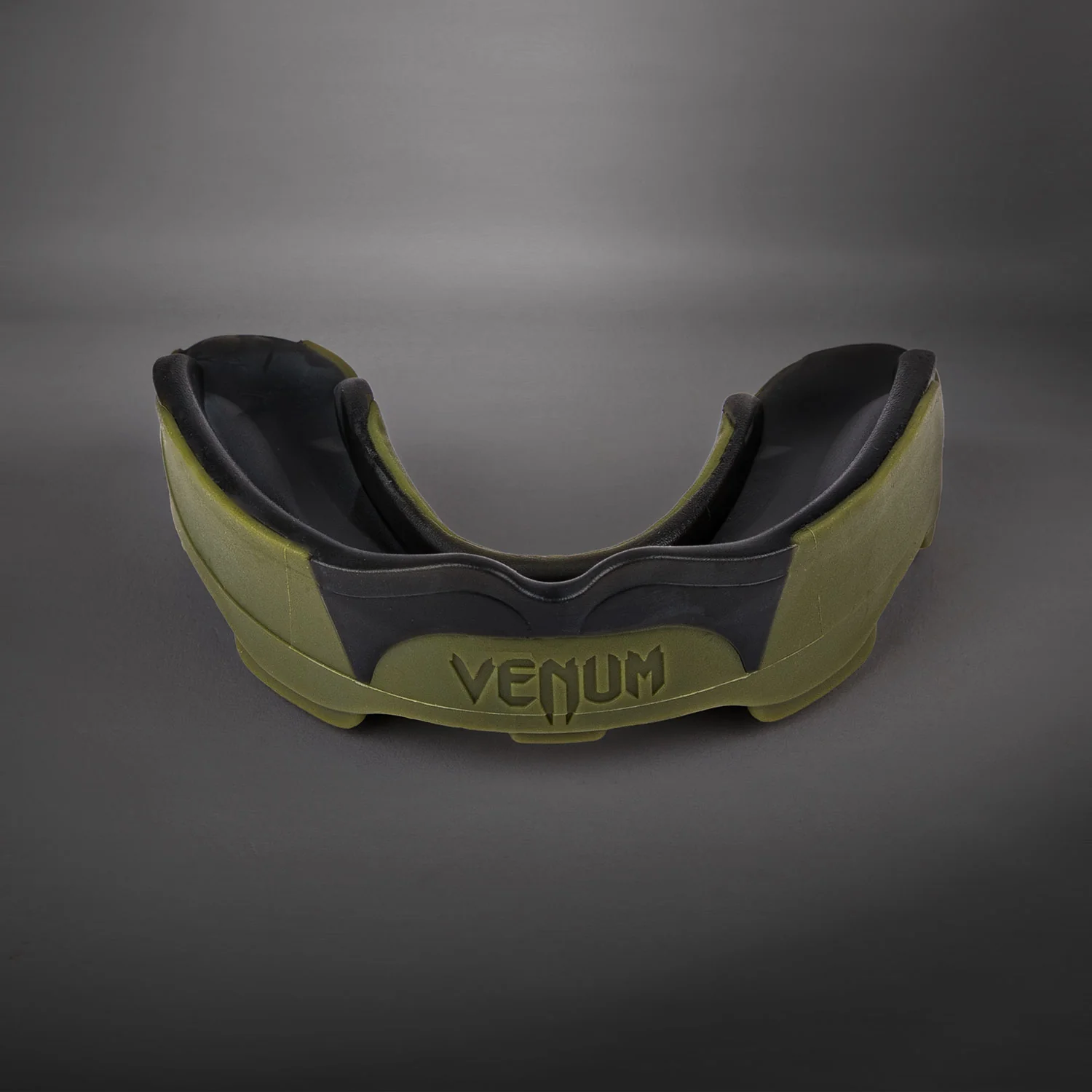 Venum Predator Mouthguard – Kaki/Black