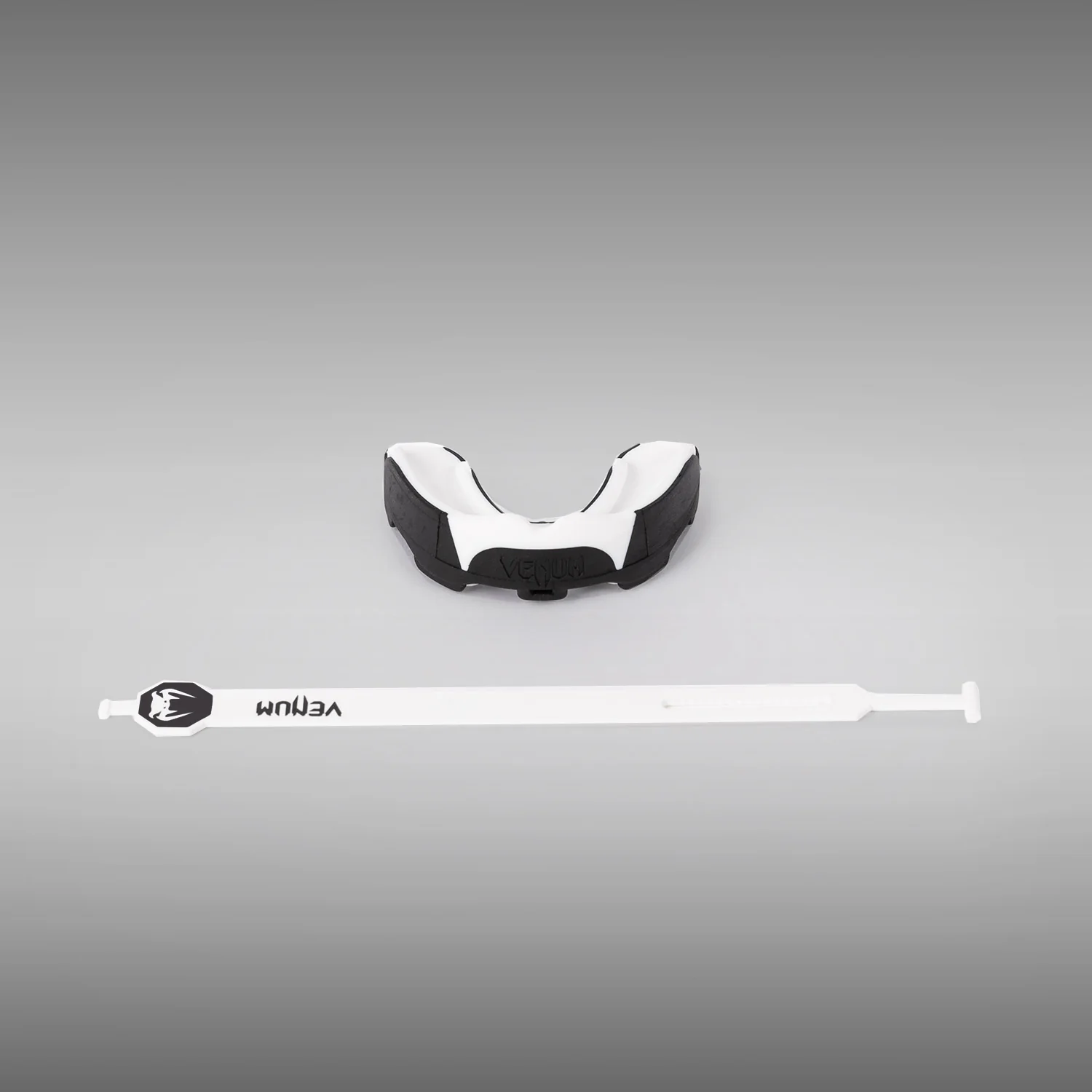 Venum Predator Mouthguard Strap/Straples - Black/White - Image 2