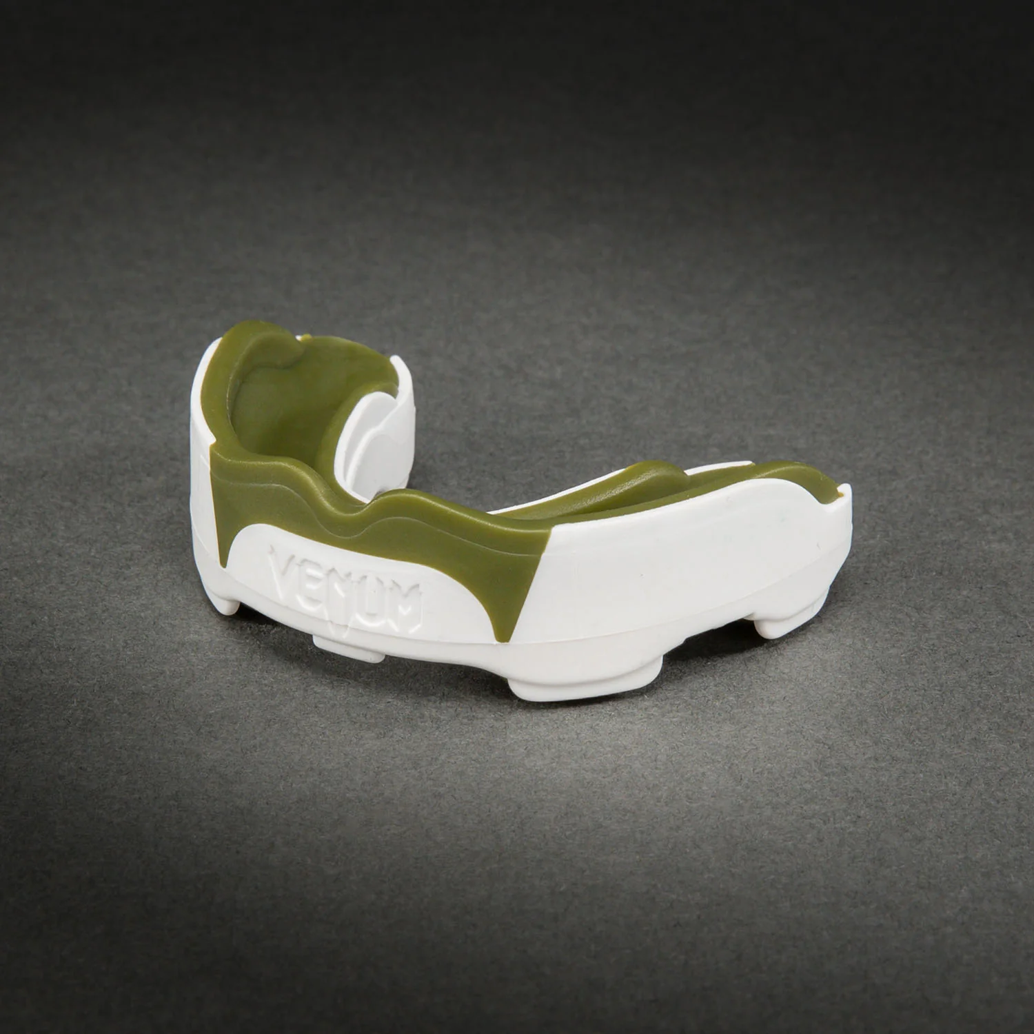 Venum Predator Mouthguard – White/Kaki - Image 2