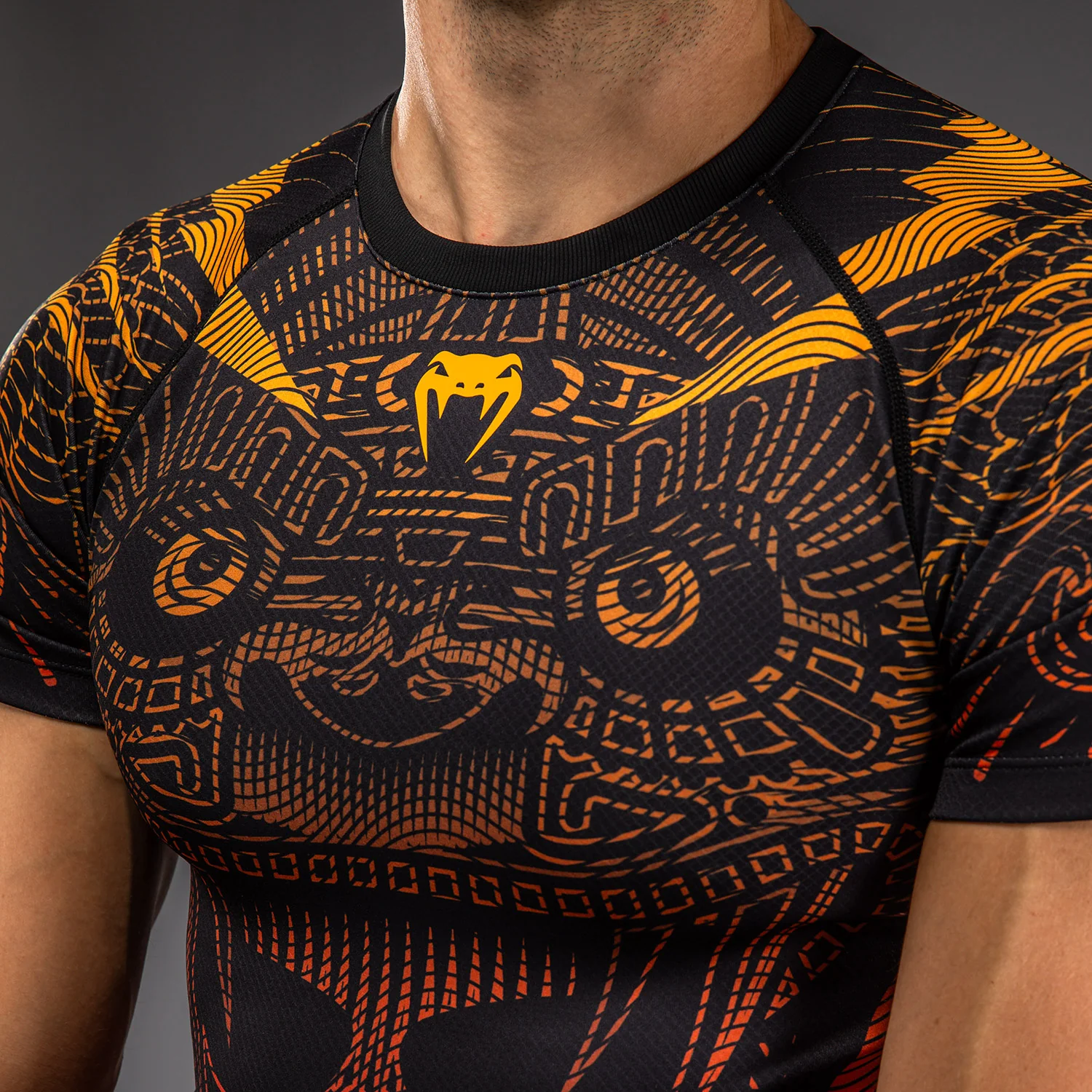 Venum Quetzal Fury Short Sleeve Rashguard - Black/Fury Red/ Tangerine - Image 4