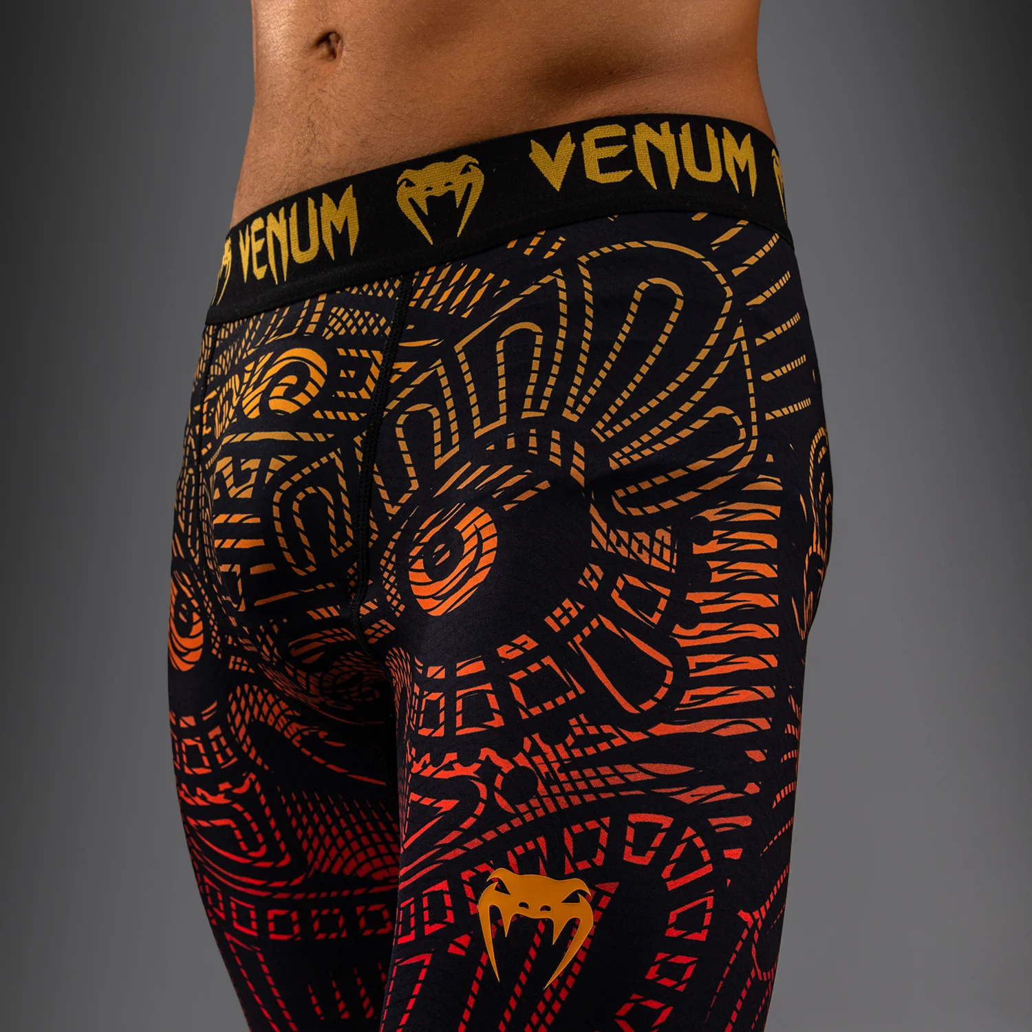 Venum Quetzal Fury Vale Tudo - Black/Fury Red/ Tangerine - Image 3