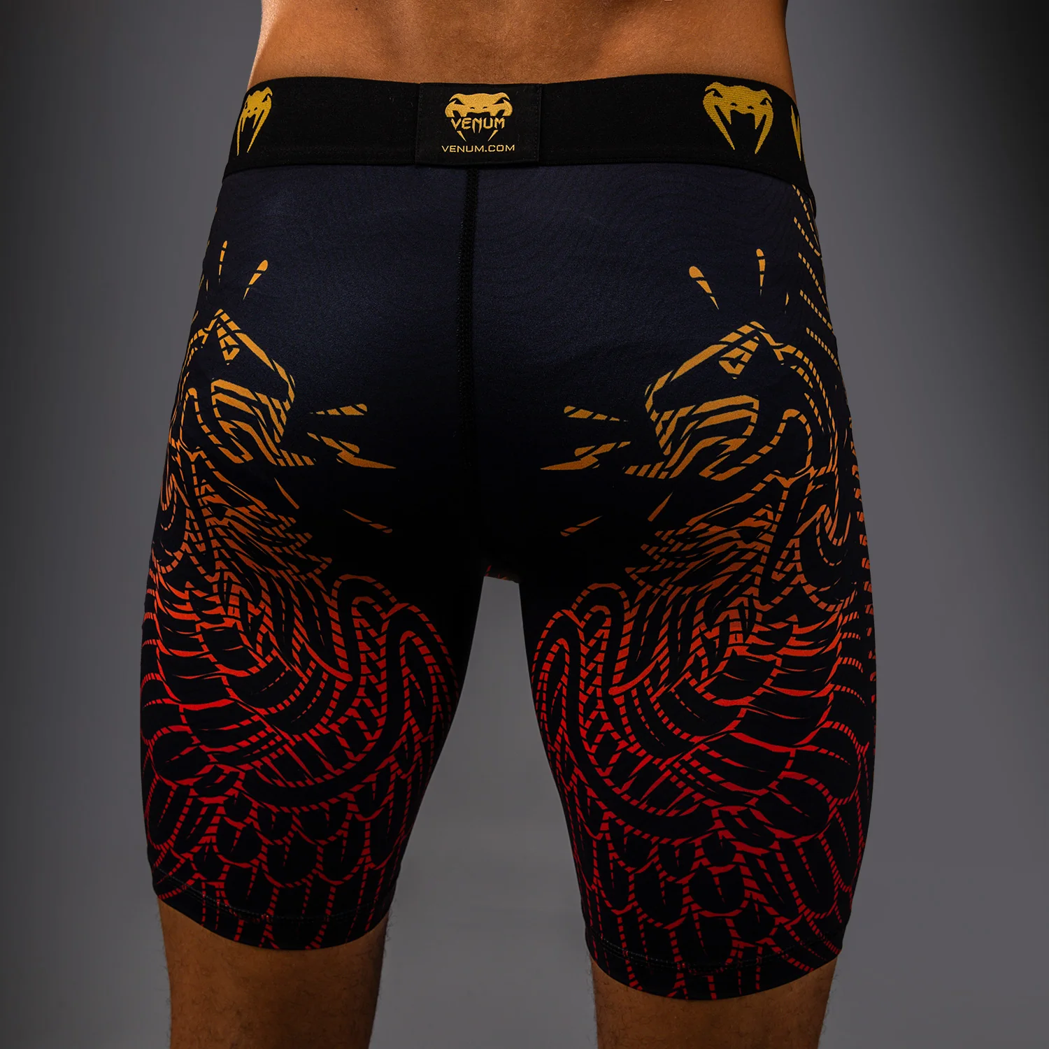 Venum Quetzal Fury Vale Tudo - Black/Fury Red/ Tangerine - Image 4