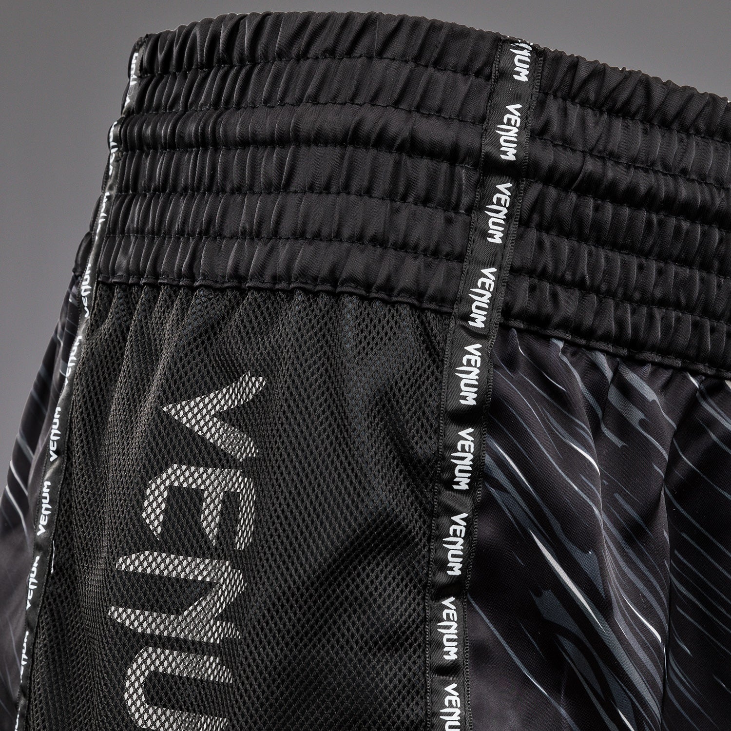 Venum Rapid Muay Thai Shorts - Image 4
