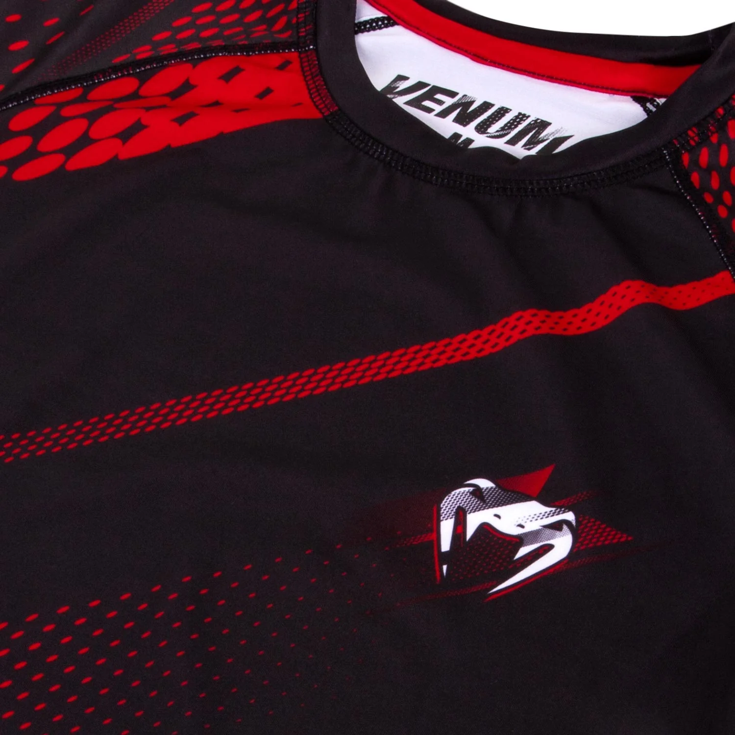 Venum Rapid Rashguard - Long Sleeves - Black/Red - Image 5