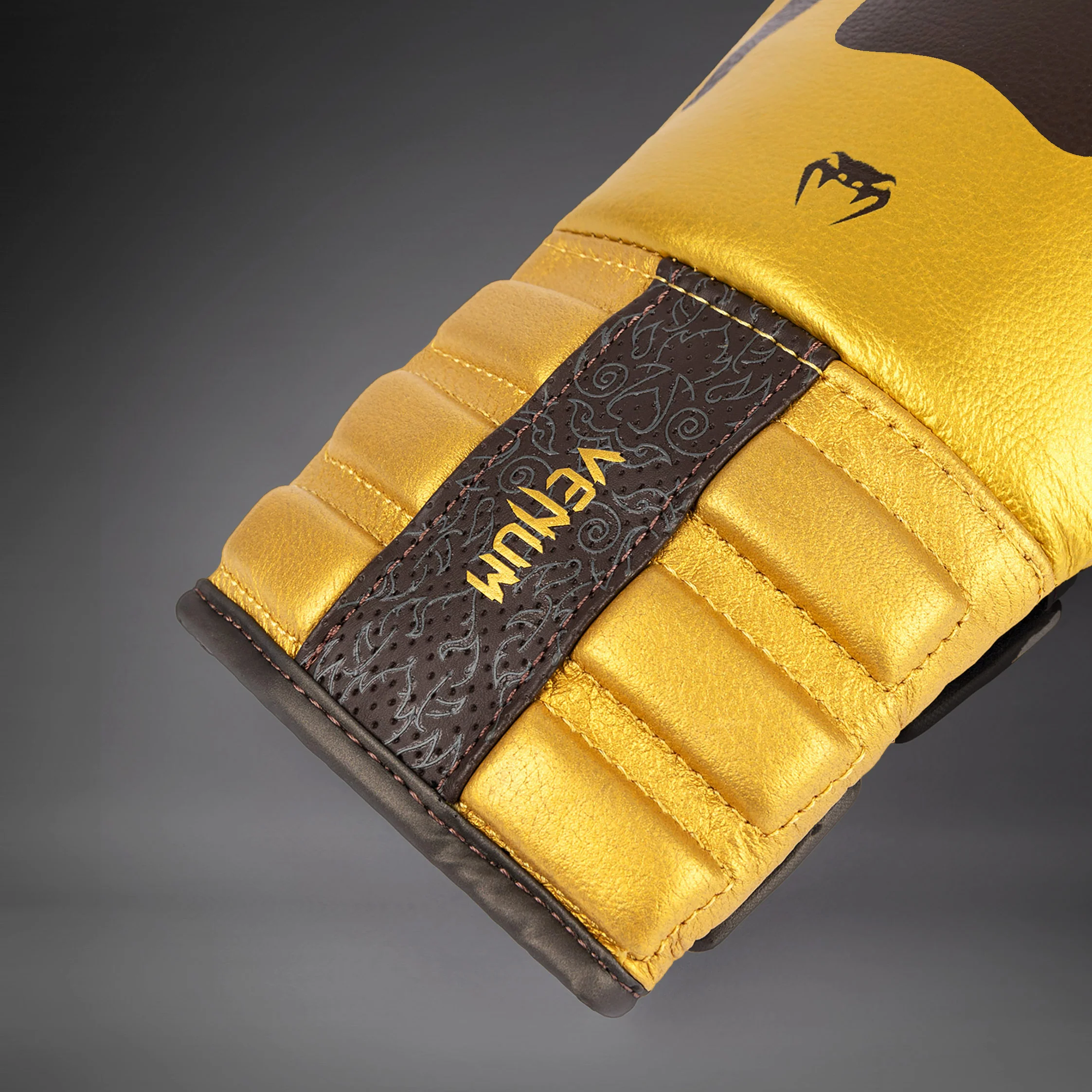 Venum Reverso Boxing Gloves - Chocolate/Gold - Image 6