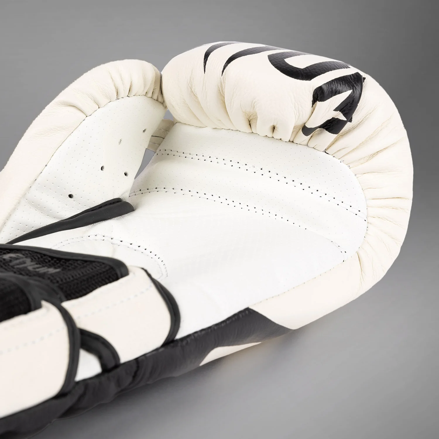 Venum Reverso Boxing Gloves - Snow White/Black - Image 6