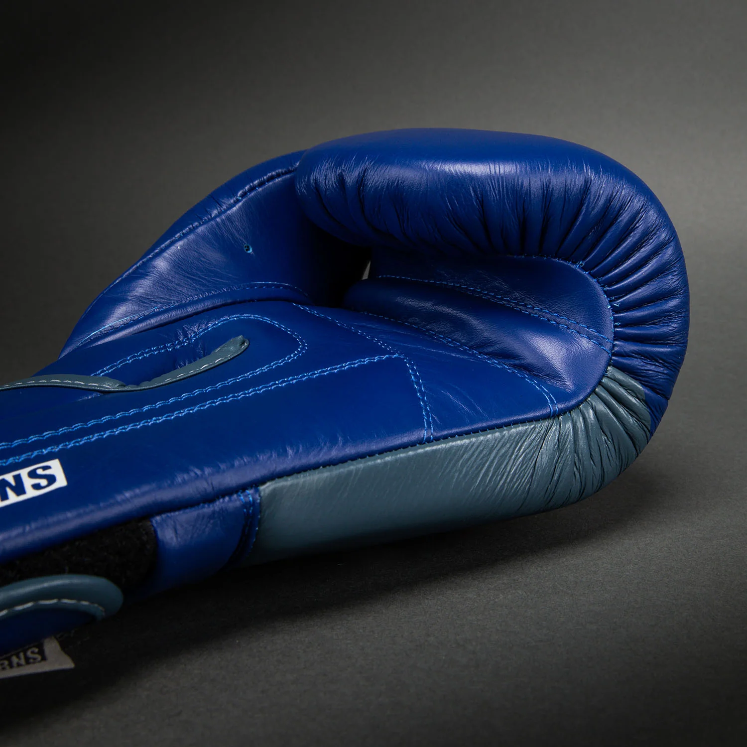 Ringhorns Charger by Venum Boxing Gloves - Navy Blue/Red - Image 5