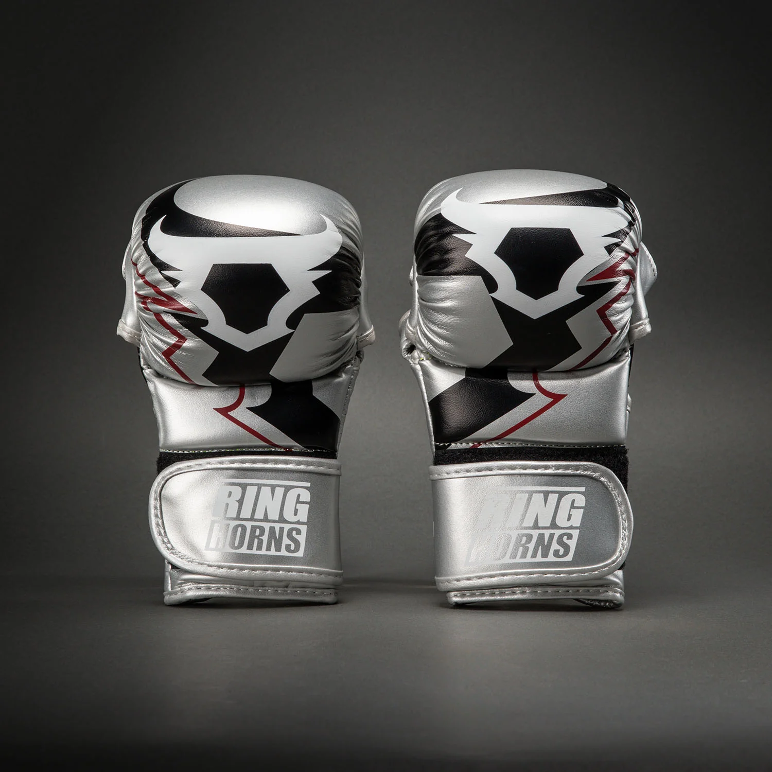 Ringhorns Charger by Venum MMA Sparring Gloves - Silver/Black - Image 2