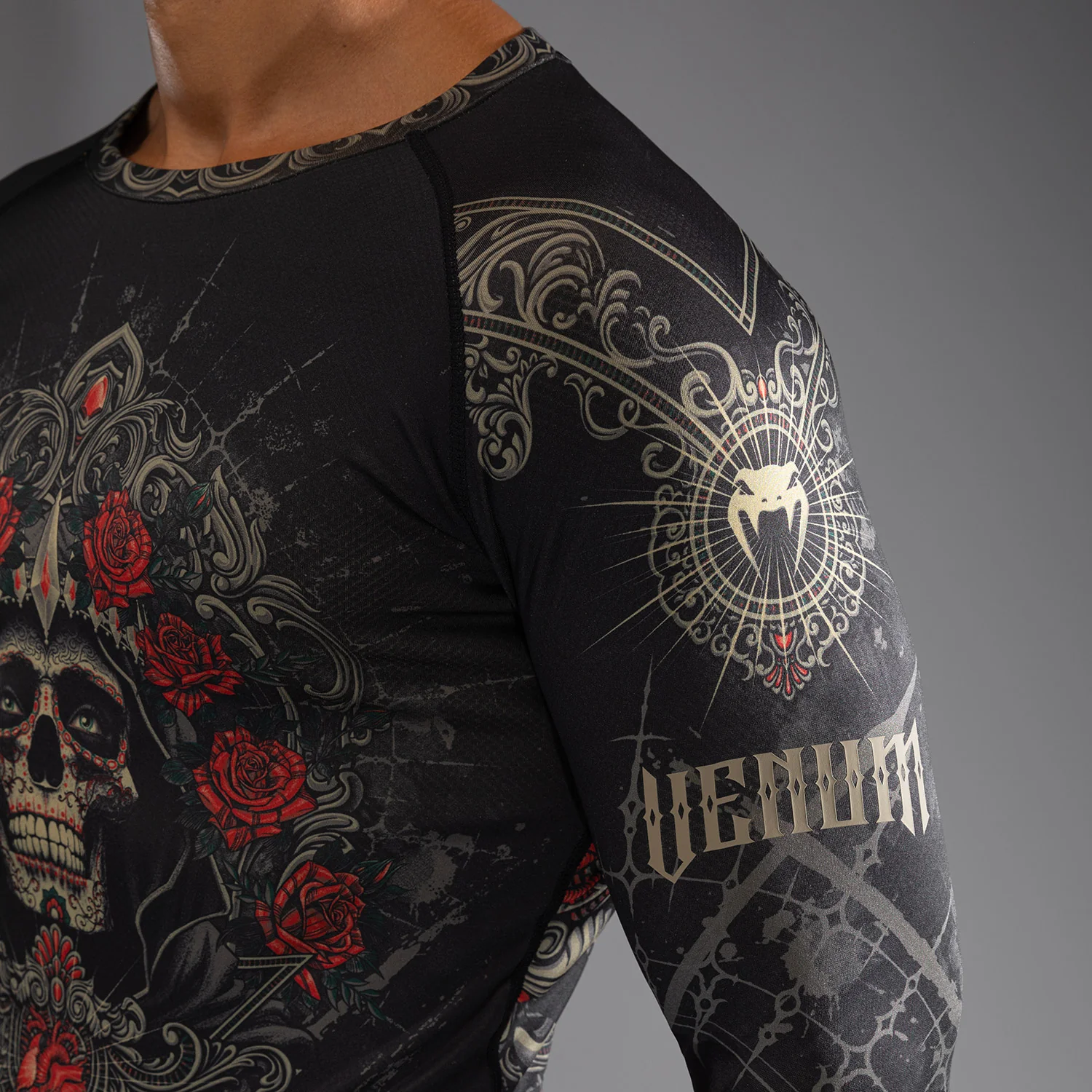 Venum Santa Muerte 5.0 Men’s Long Sleeve Rashguard - Deep Black/Gold - Image 6