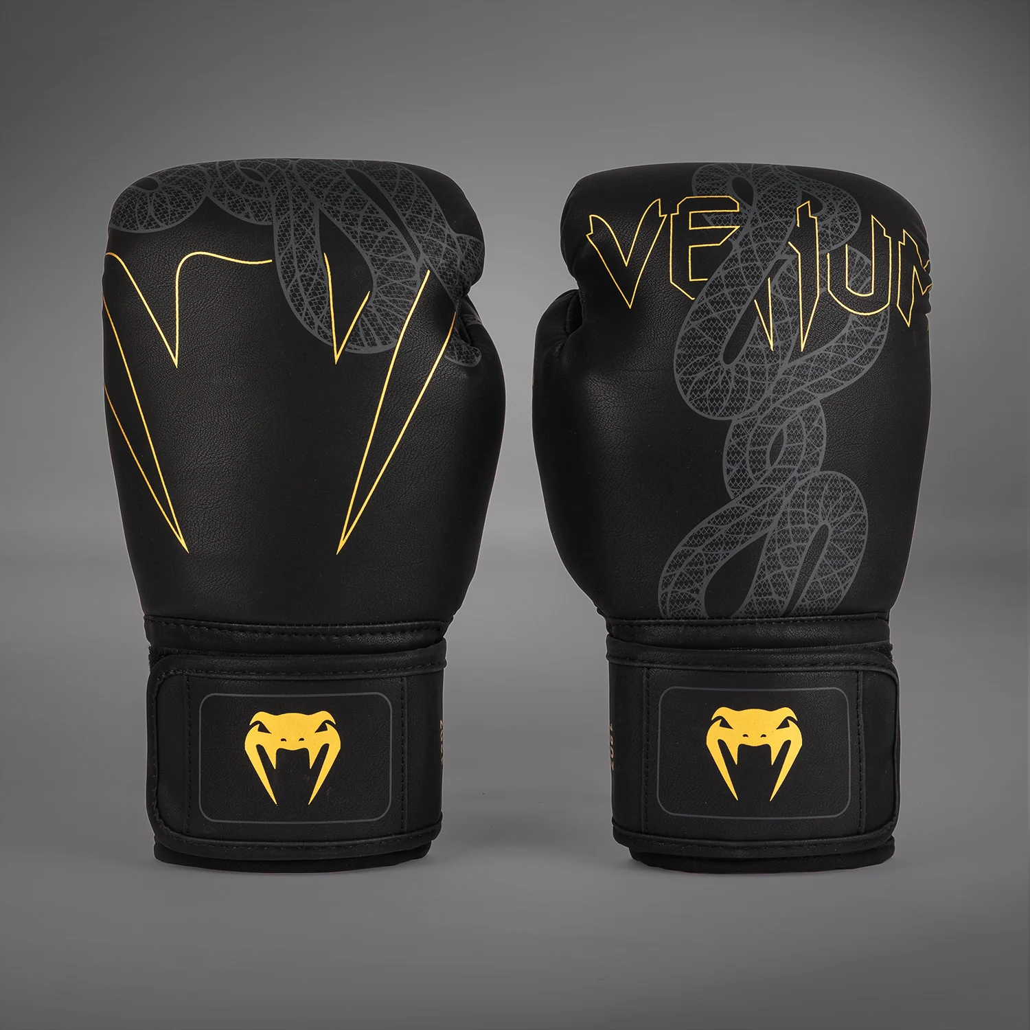 Venum Serpenti Boxing Gloves - Black/Silver/Gold - Image 2