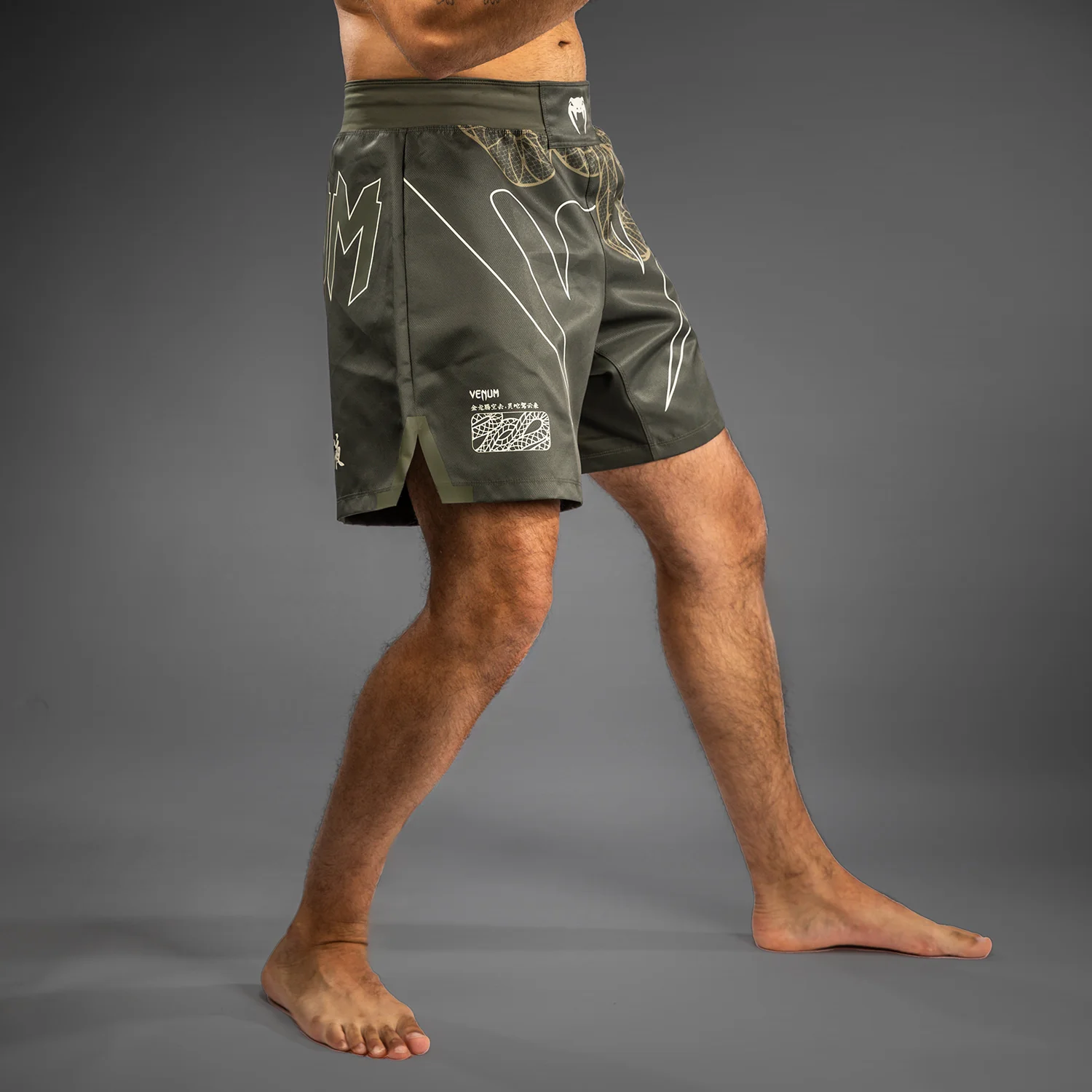 Venum Serpenti Fight Shorts - Khaki/Bronze/Ivory - Image 4