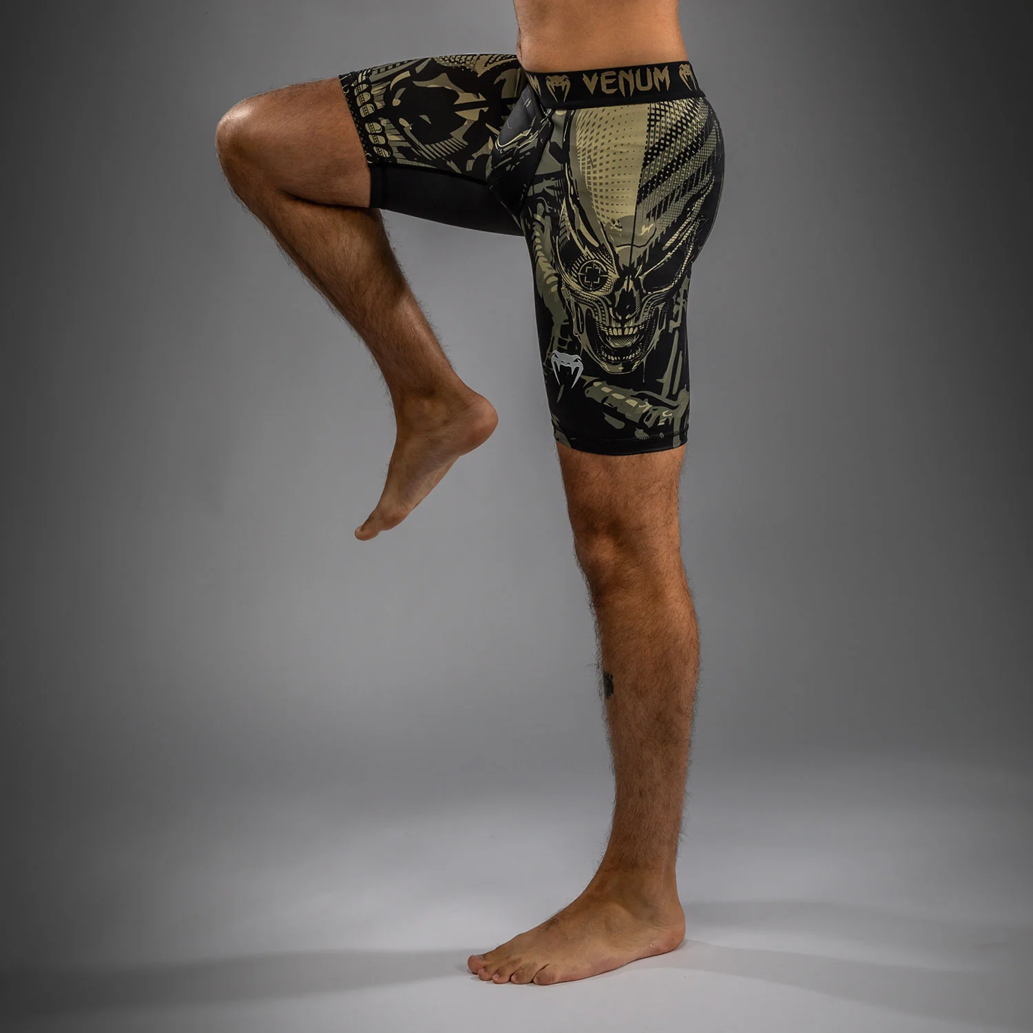 Venum Invader Vale Tudo Shorts - Black/Sand - Image 7