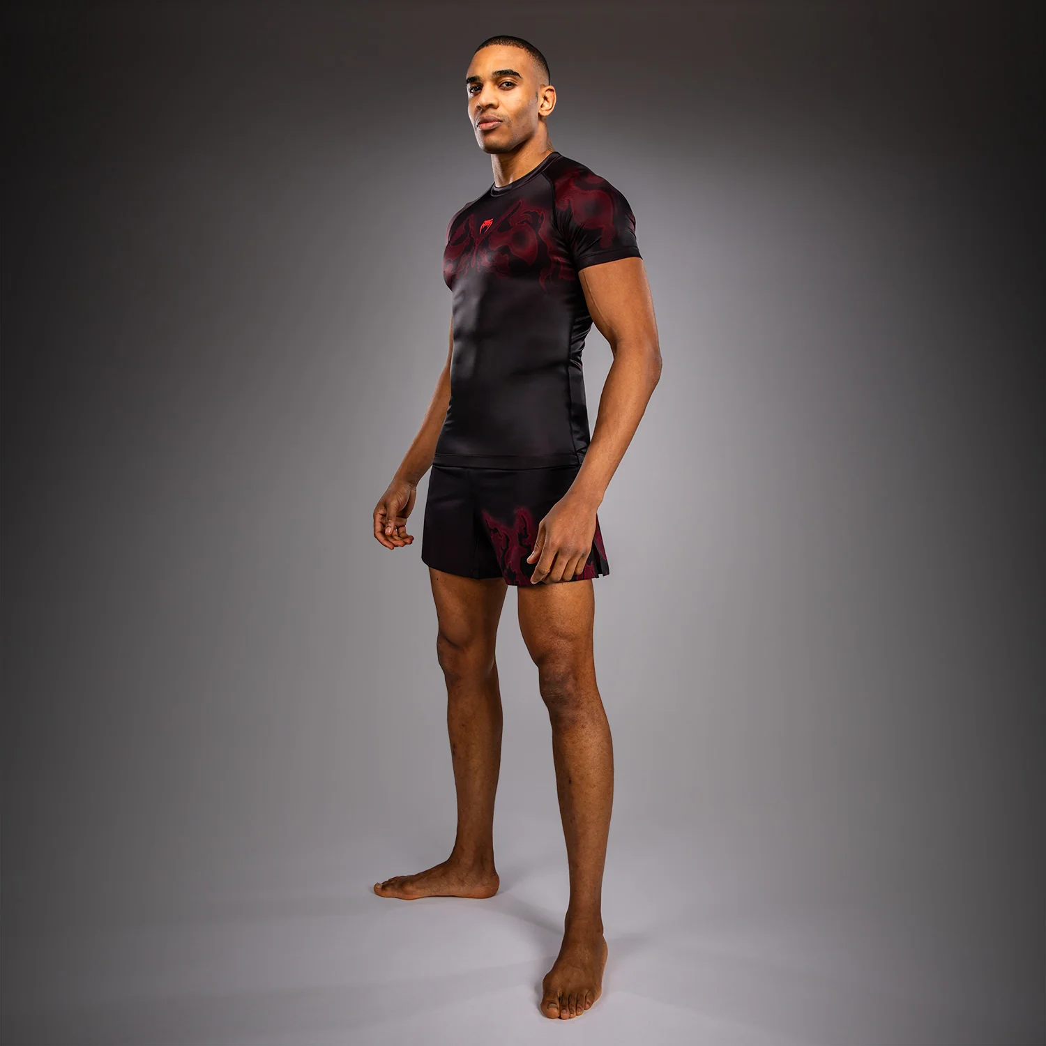 Venum Spectre Short Sleeve Rashguard - Black/Red - Image 3