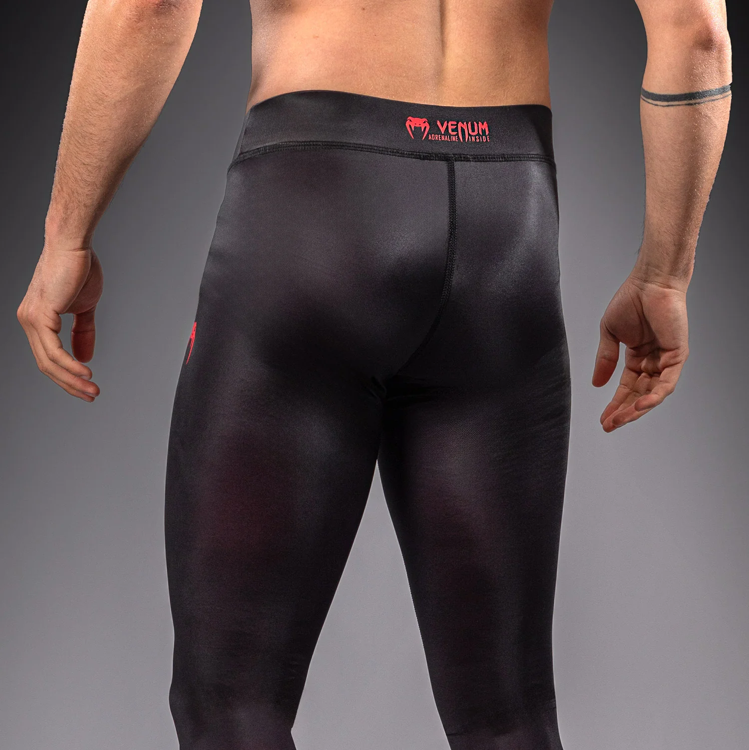 Venum Spectre Spats - Black/Red - Image 6