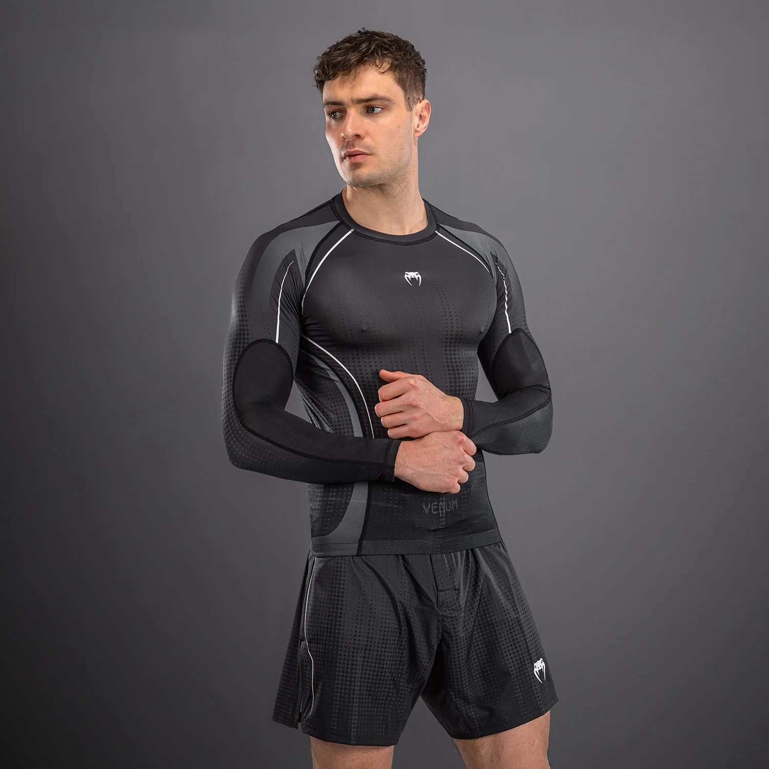 Venum Stealth Long Sleeve Rashguard - Black/White - Image 2