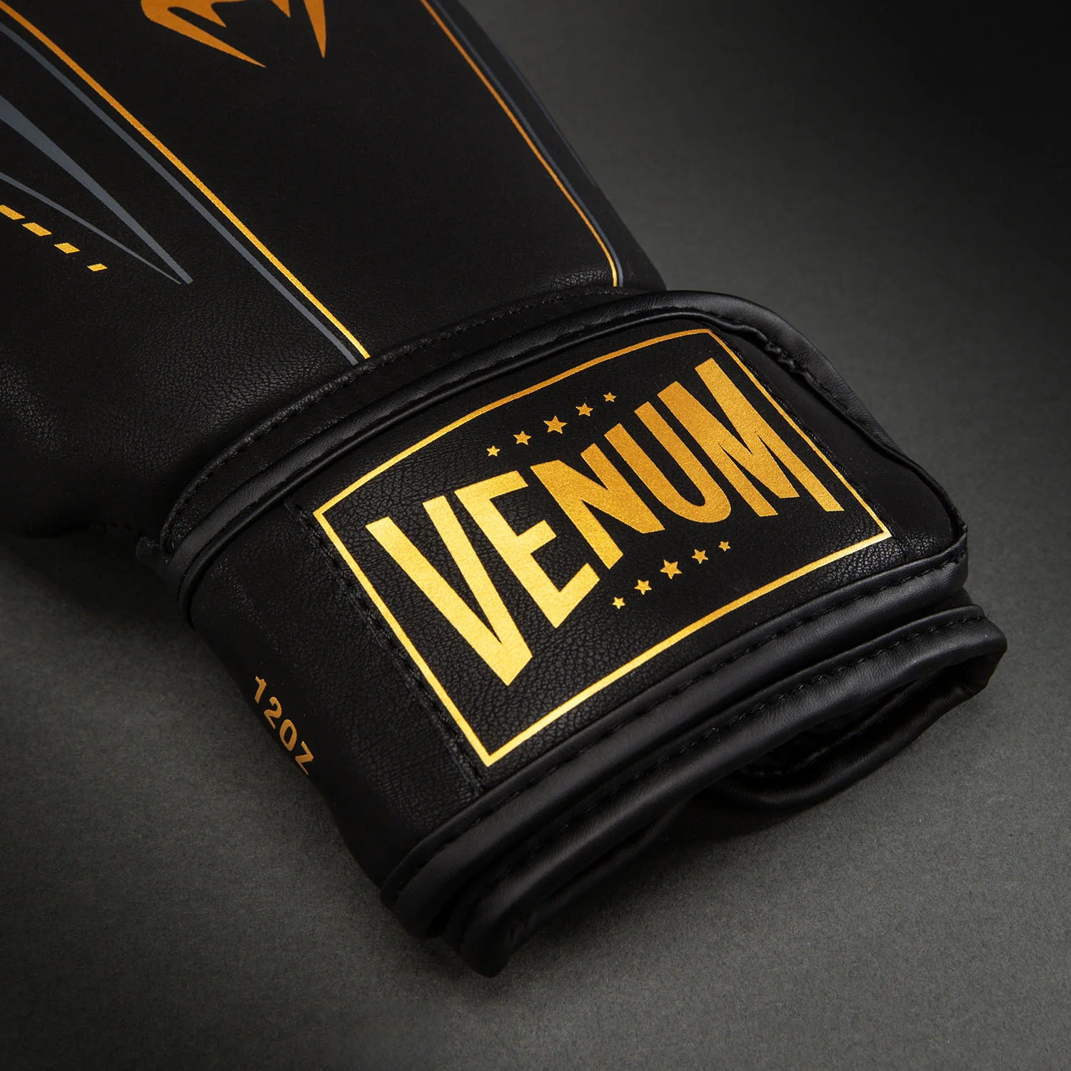 Venum Streamline Boxing Gloves - Black/Gold - Image 3