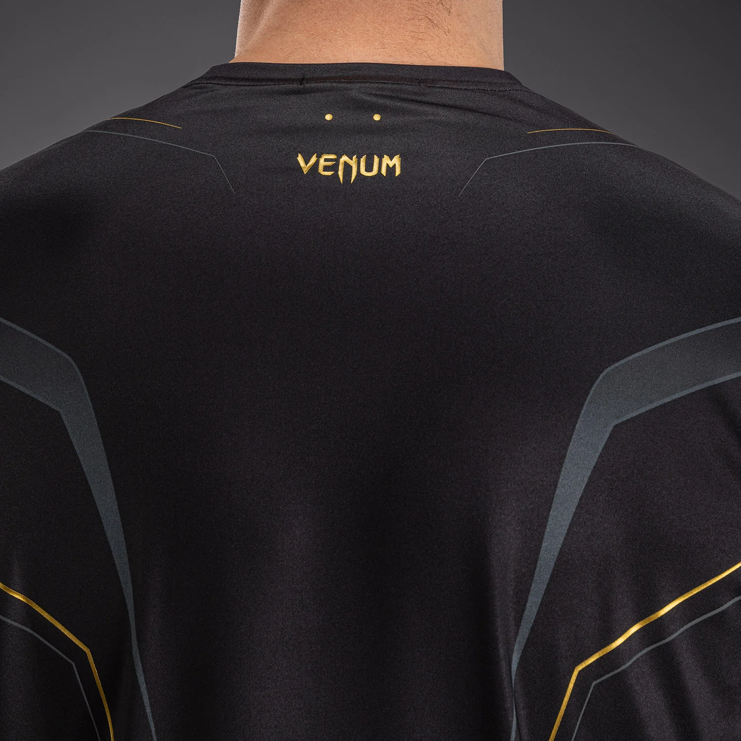 Venum Streamline Dry-Tech T-Shirt - Black/Gold - Image 6