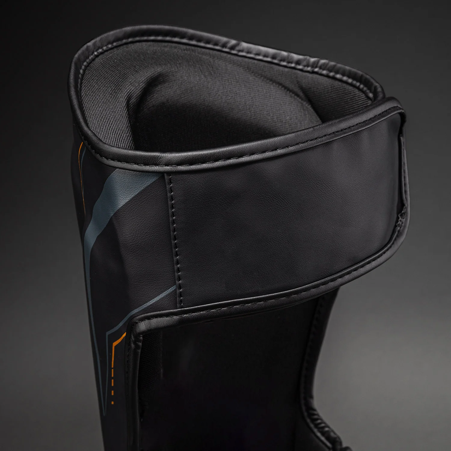 Venum Streamline Shin Guards - Black/Gold - Image 3