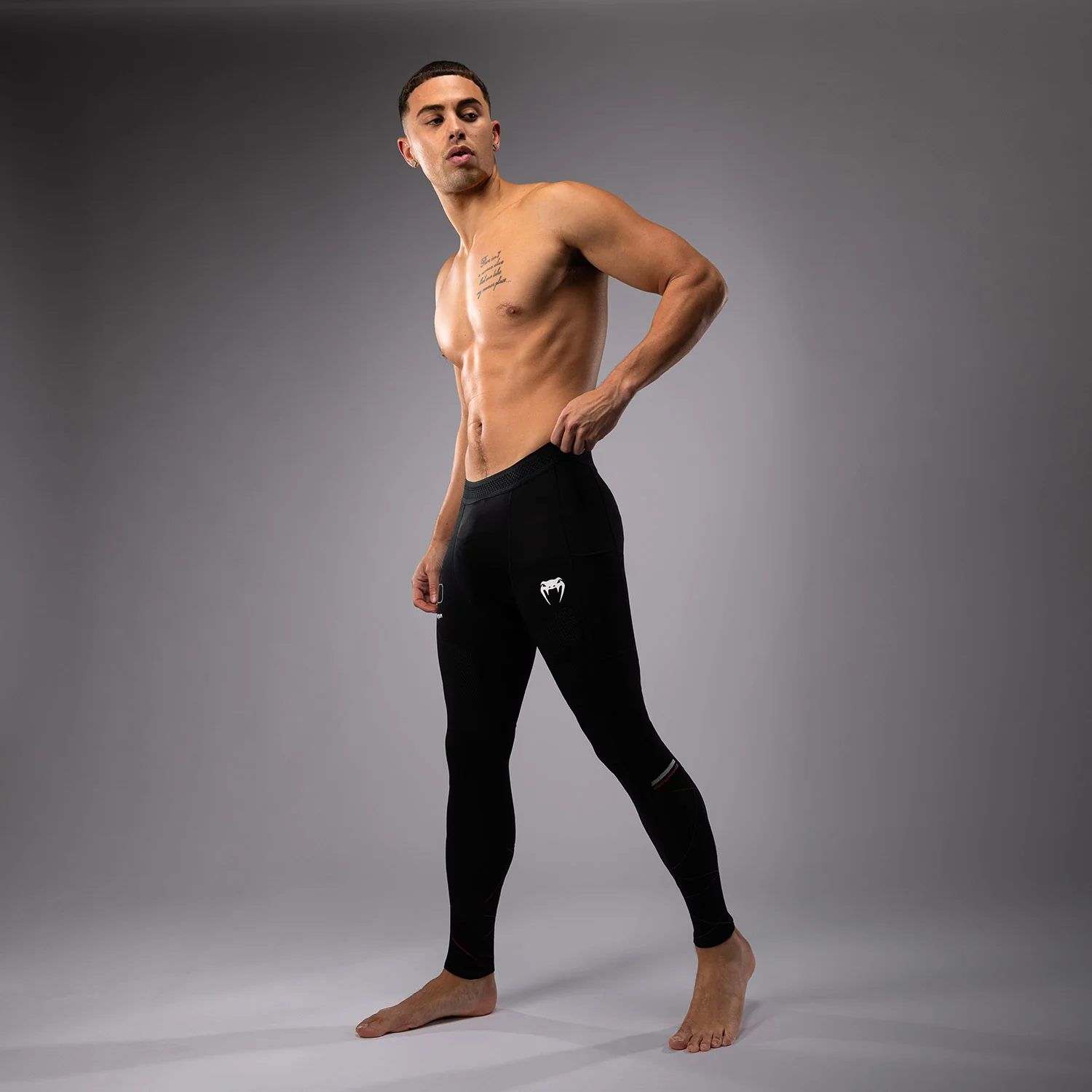 Venum Tactical XT Spats - Black/Fire Red - Image 3