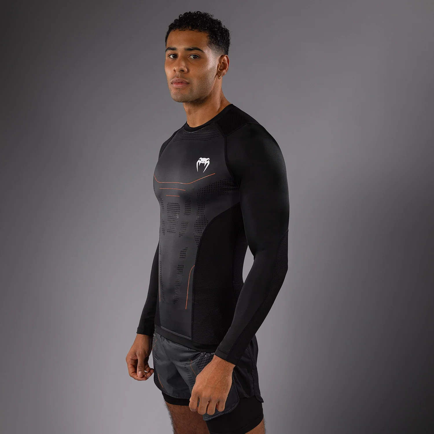 Venum Technical 3.0 Long Sleeve Rashguard - Graphite - Image 2