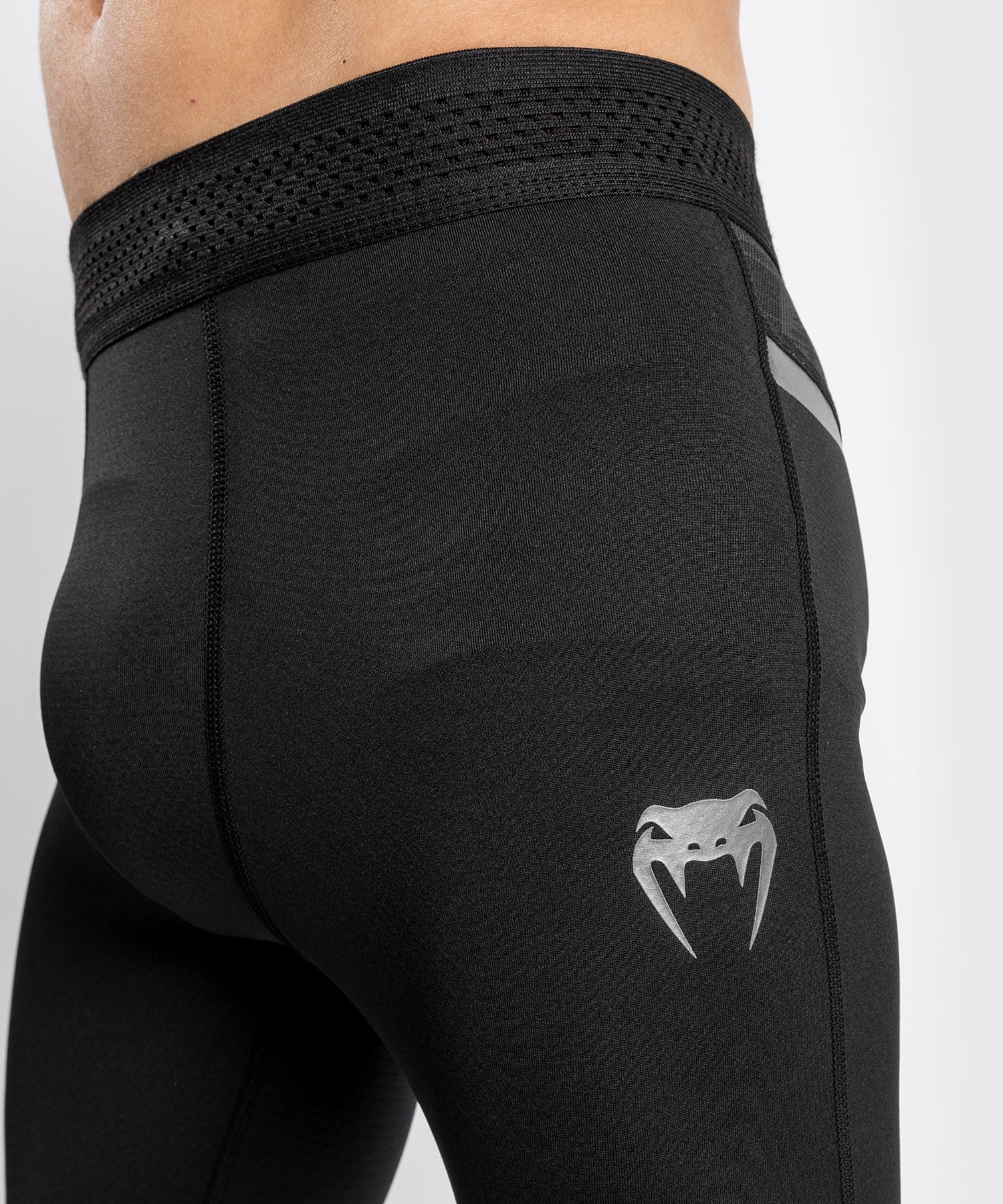 Venum Tempest 2.0 Compression Tights – Black/Grey - Image 3
