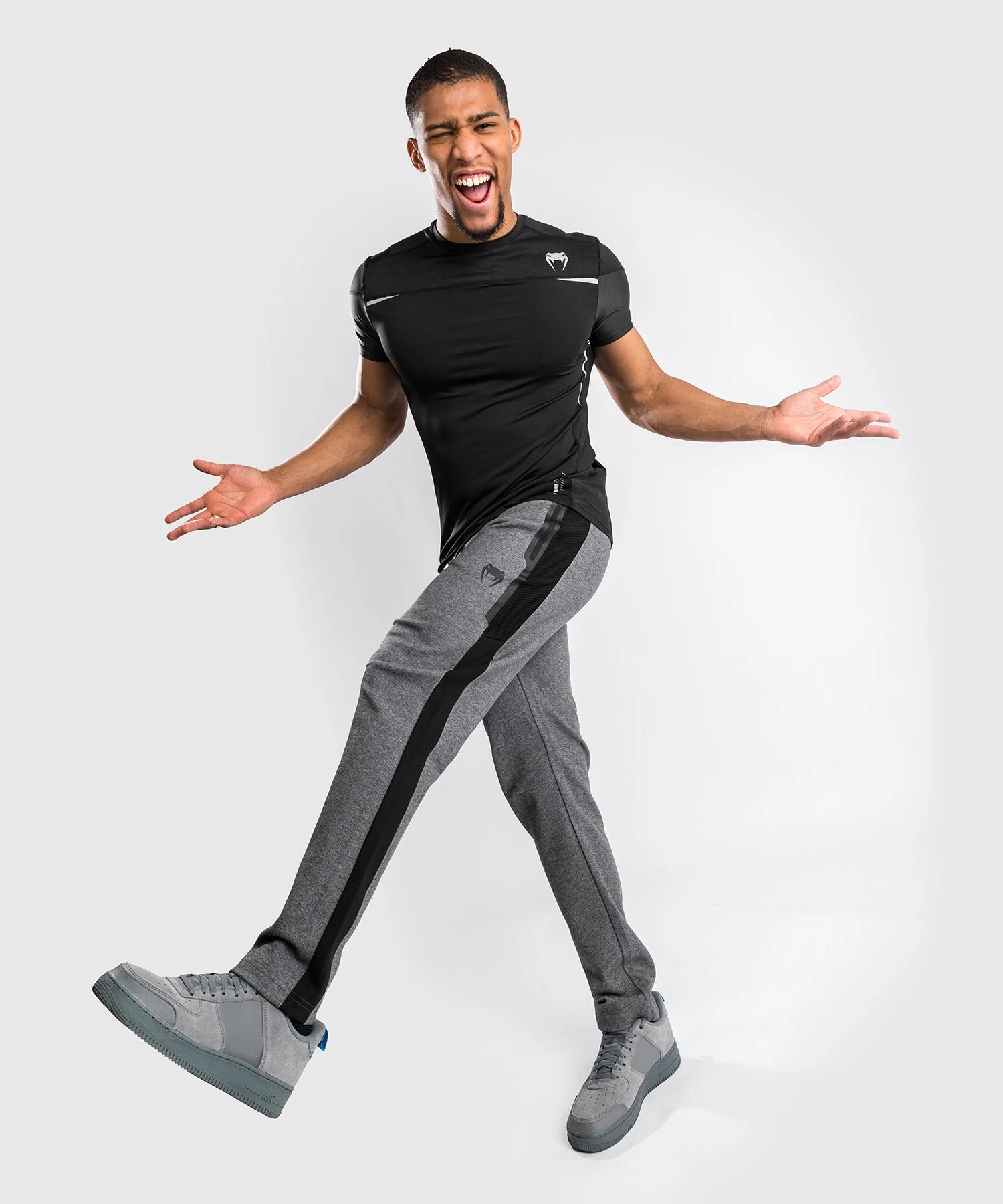 Venum Tempest 2.0 Dry tech T-shirt – Black/Grey - Image 3