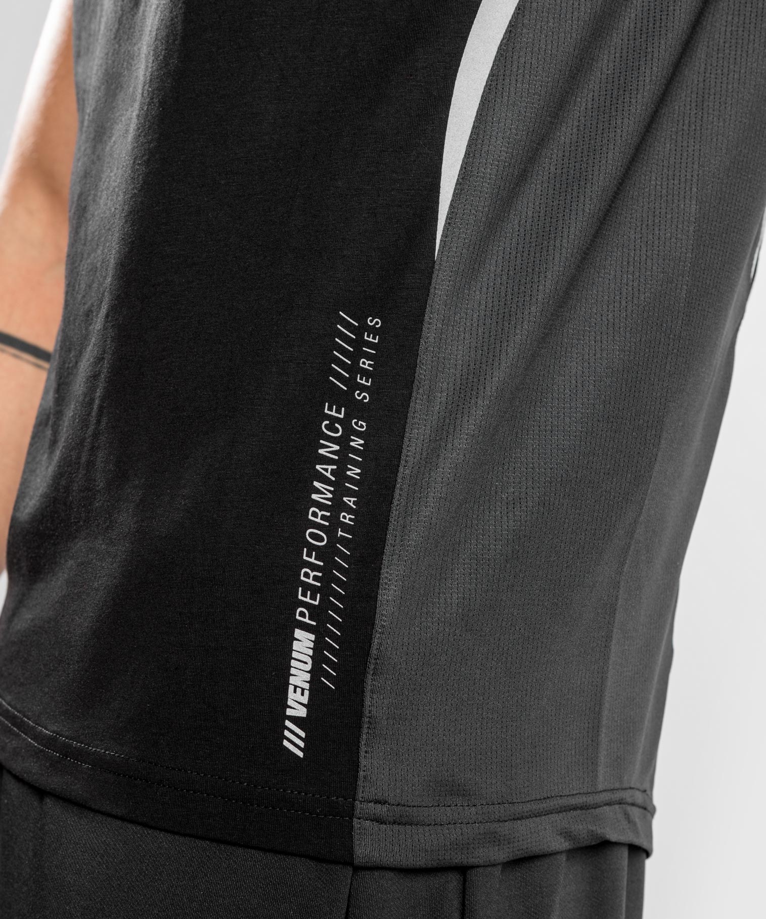 Venum Tempest 2.0 T-shirt – Black/Grey - Image 6