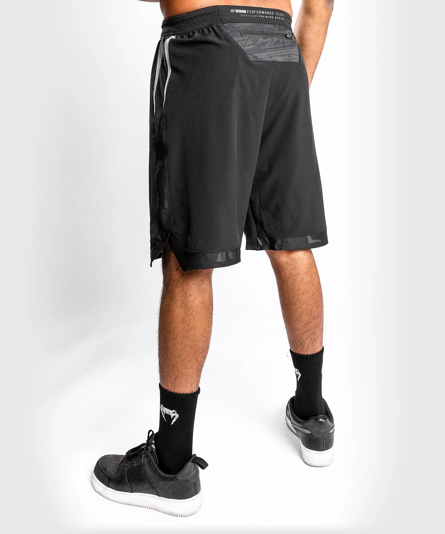Venum Tempest 2.0 Training Shorts - Black/Grey - Image 2