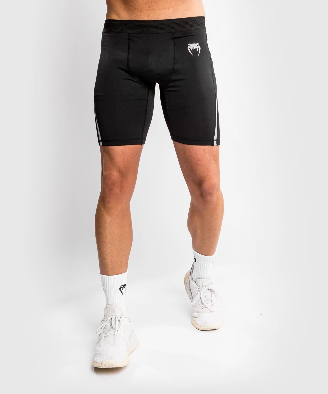 Venum Tempest 2.0 Vale Tudo Shorts – Black/Grey - Image 2